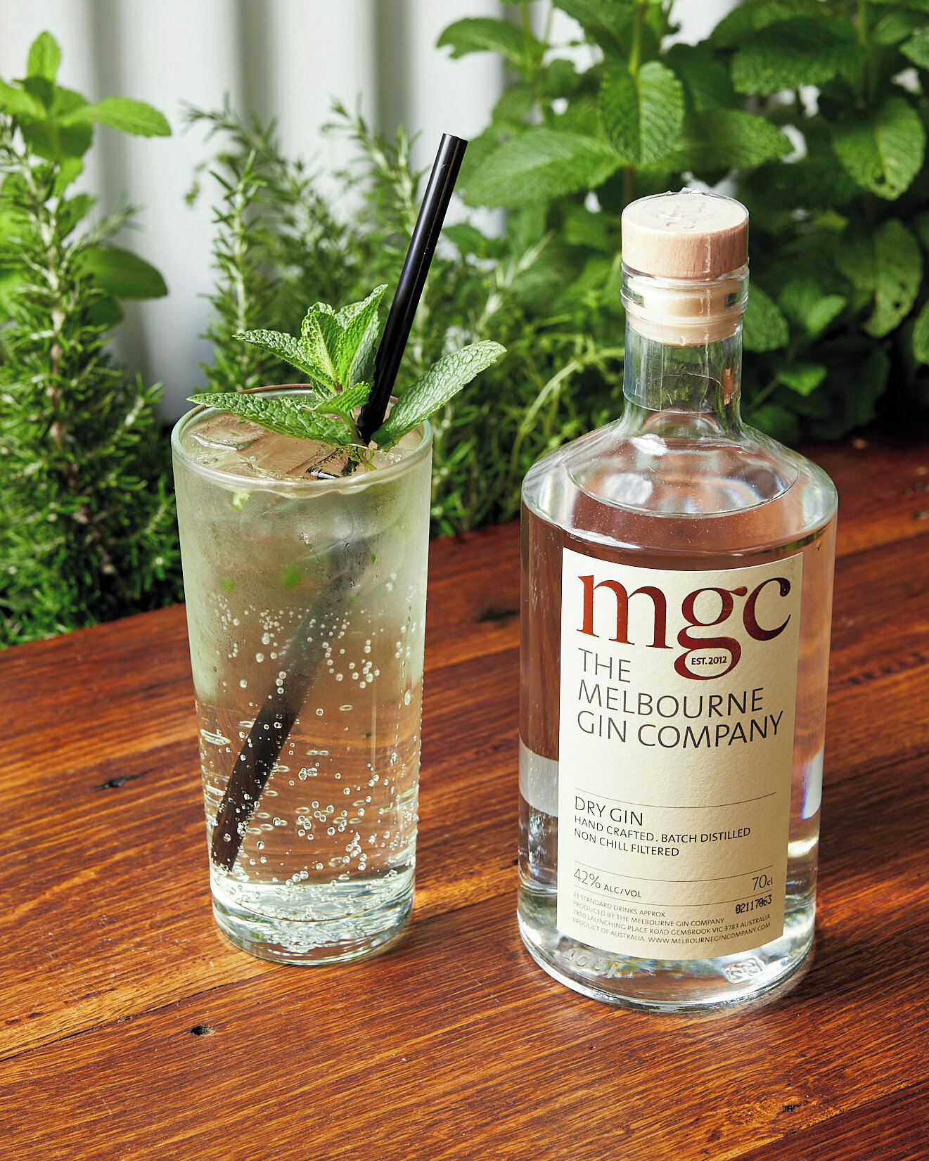There's nothing more Melbourne than a classic Gin &amp; Tonic, especially from our friends at @melbourneginco ✨