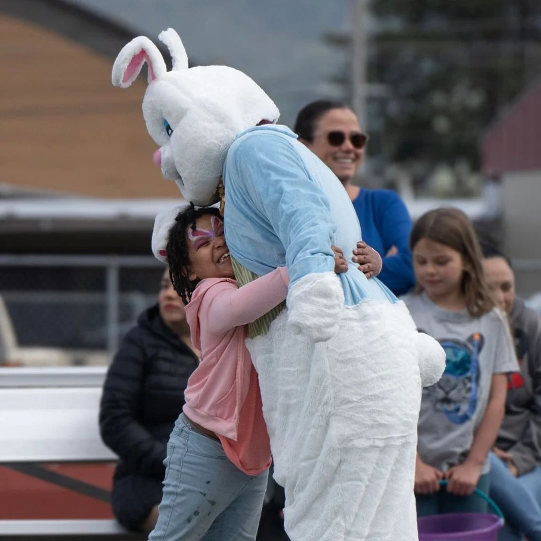 🐰 &iexcl;FELIZ PASCUA, SOUTH BEND! 🥚

&iexcl;La B&uacute;squeda Comunitaria de Huevos de PCVU es ESTE S&Aacute;BADO! 📅 S&aacute;bado 4 de abril &bull; 11:00 AM EN PUNTO 📍 Cancha de f&uacute;tbol detr&aacute;s de South Bend High School (400 E 1st 