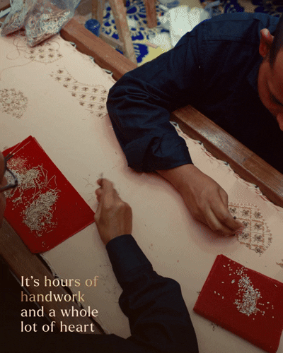 Slide 02.gif
