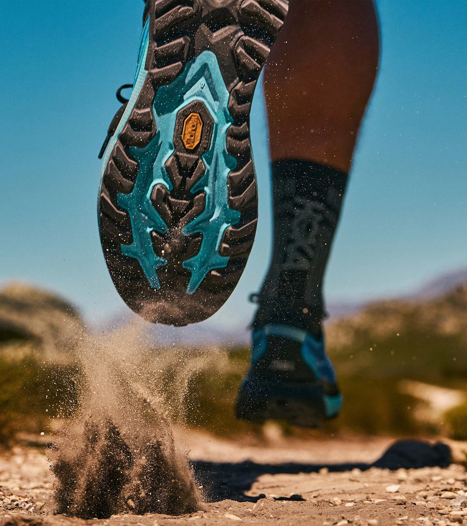 HOKA-MAFATE-5_PRODUCT_4078_rgb_8x9.jpg