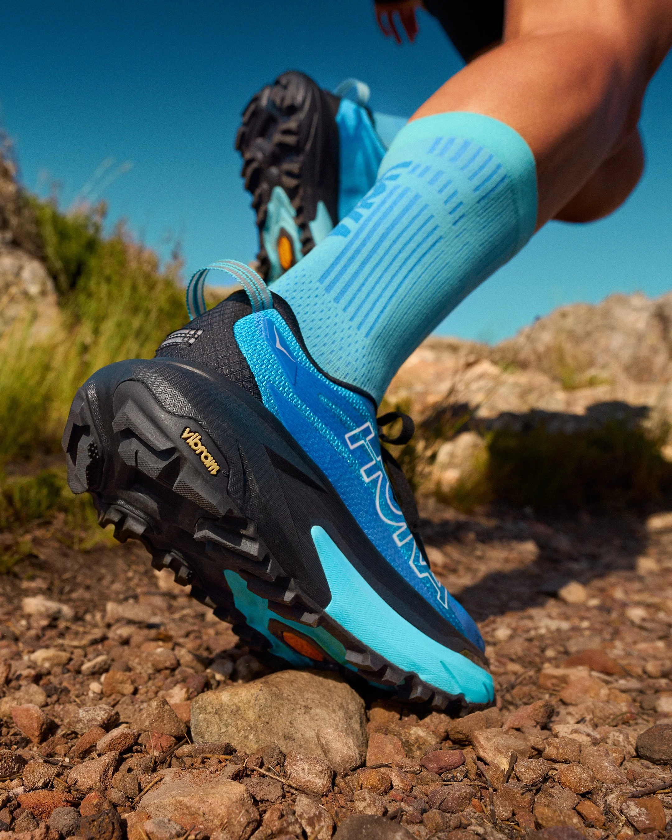 HOKA_F25_Mafate5_M_FB_IG-CAROUSEL_FRAME2_4x5-5.jpg