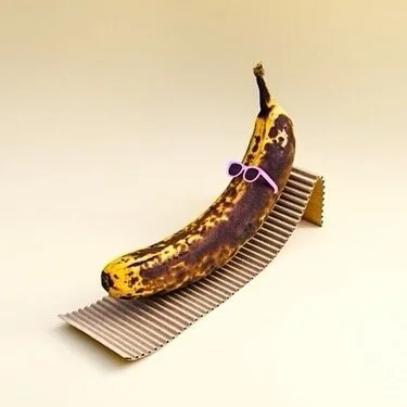 Kisses from the sun and freckled faces are a VIBE, but sun damage resulting in sun spots is not! However, like Barb the Banana, it happens and lucky for us there are many treatments  we can use to reduce and minimize the appearance of photodamage. So