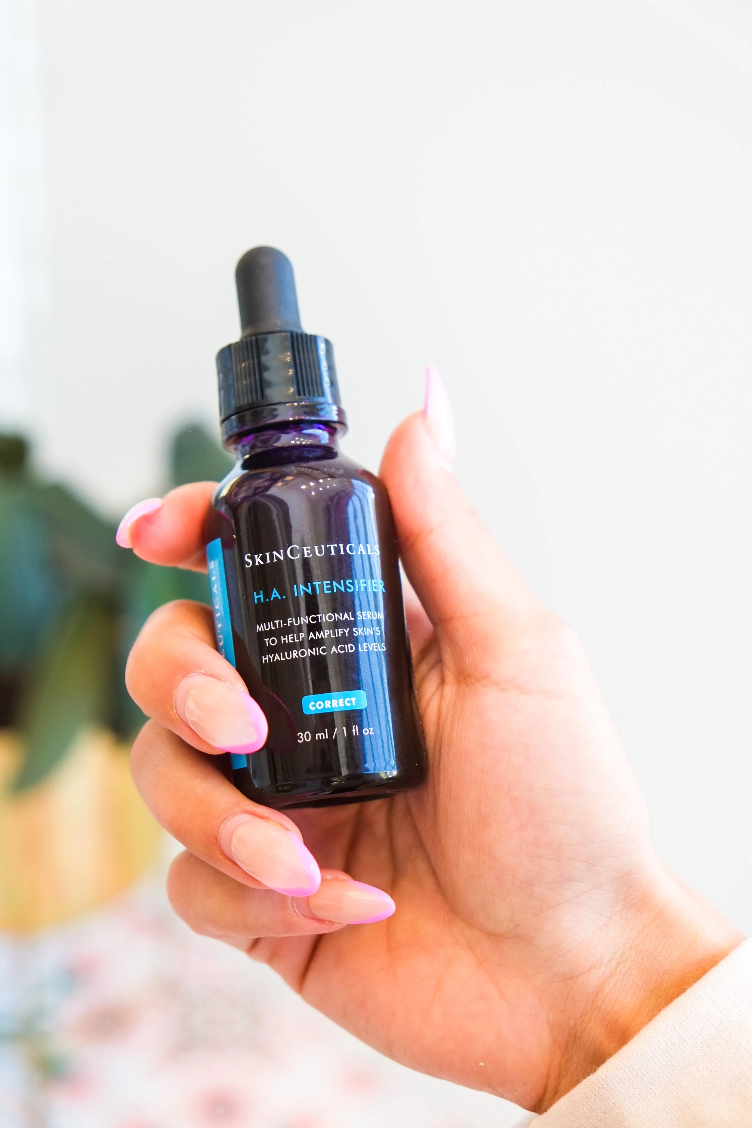 Best Serum for Oily vs. Dry Skin