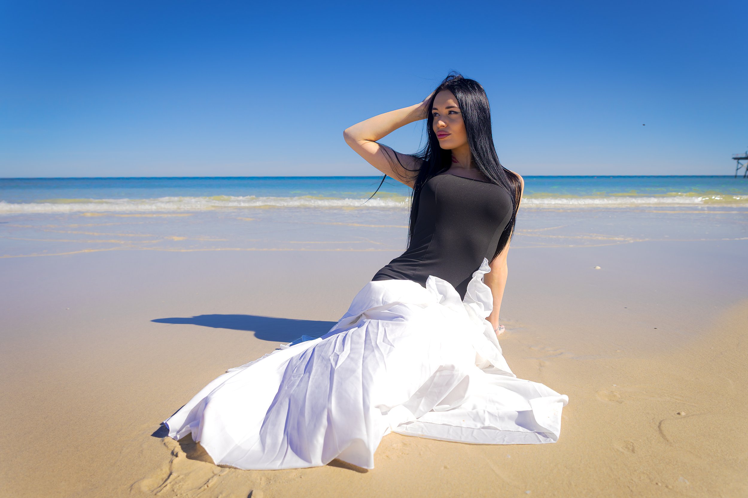 BEACH SHOOT-149-Edit.JPG