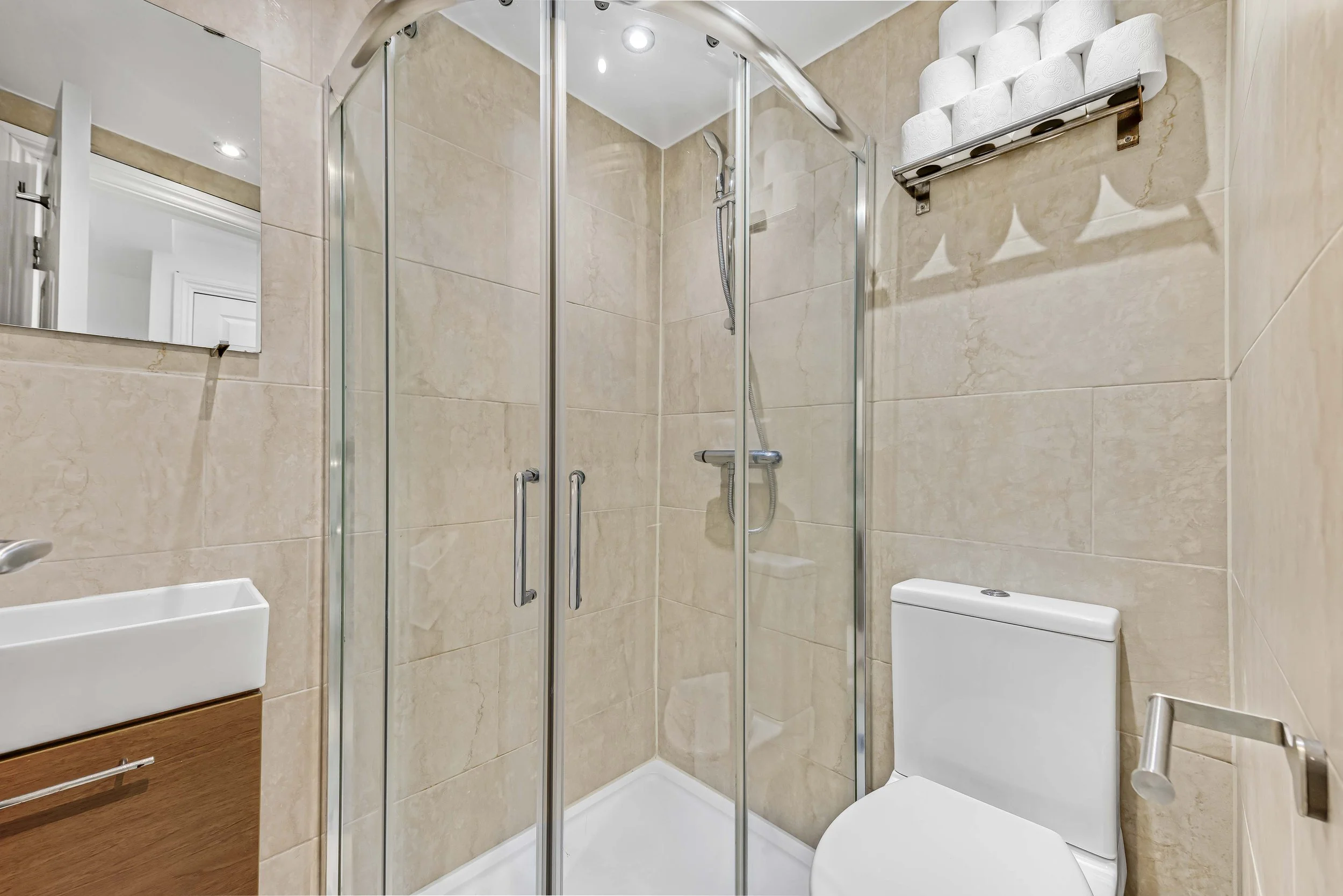 Lexstone_Flat_1__50_bell_street_NW1_5BU_hdr__6_.jpg