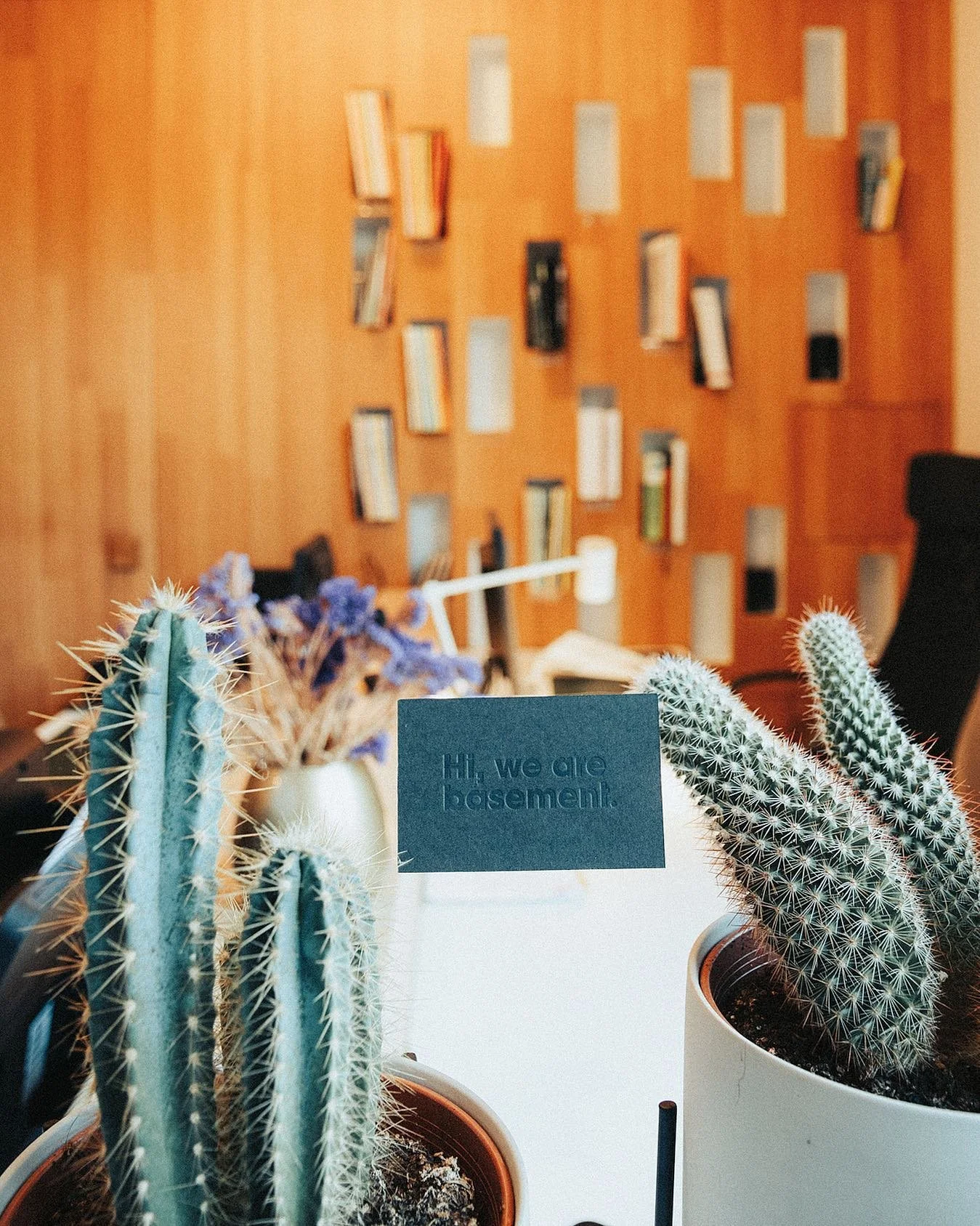 Naamkaartjes 😍
#basement #studie #ontwerp #studiebureau #epb #veiligheid #ventilatie #interieurontwerp #maatwerk #interieur #benovatie