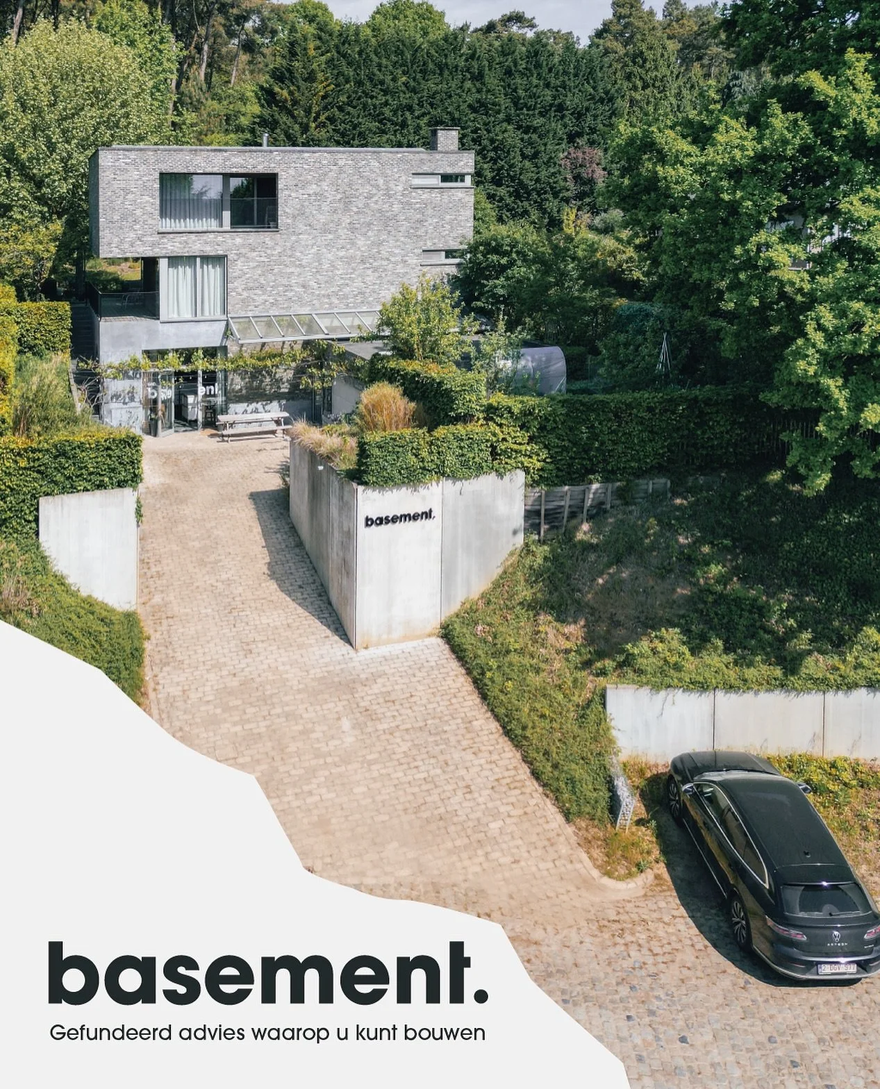 Welkom bij basement.
Dit is de plek van waaruit we dagelijks meedenken en projecten begeleiden.
Onze missie? Jouw bouwproces eenvoudiger maken – met duidelijke berekeningen, slimme tips en proactief advies.
#basement #bouwpartner #epb #ventila