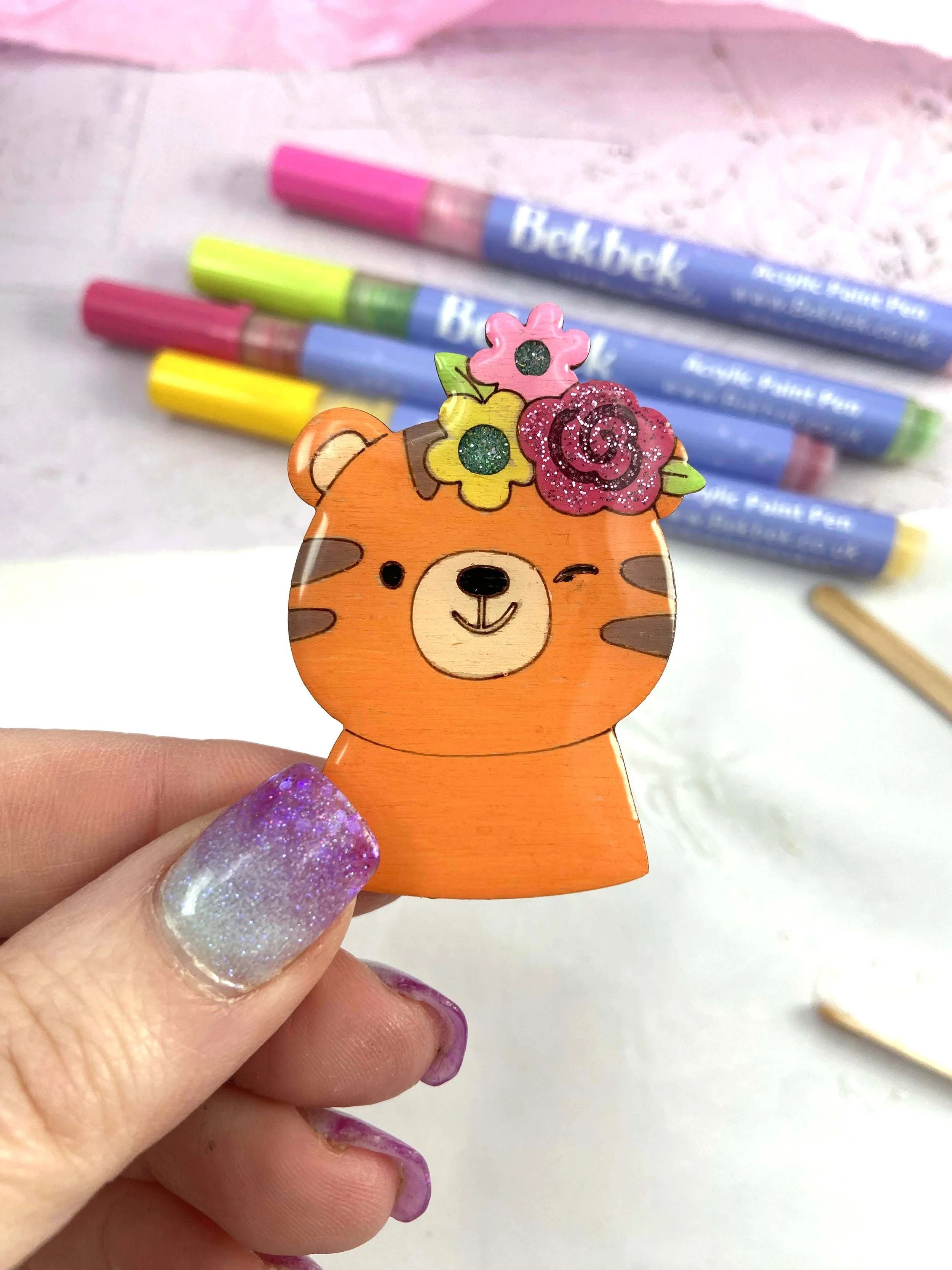 Create &amp; Craft with UV Resin Make &amp; Take