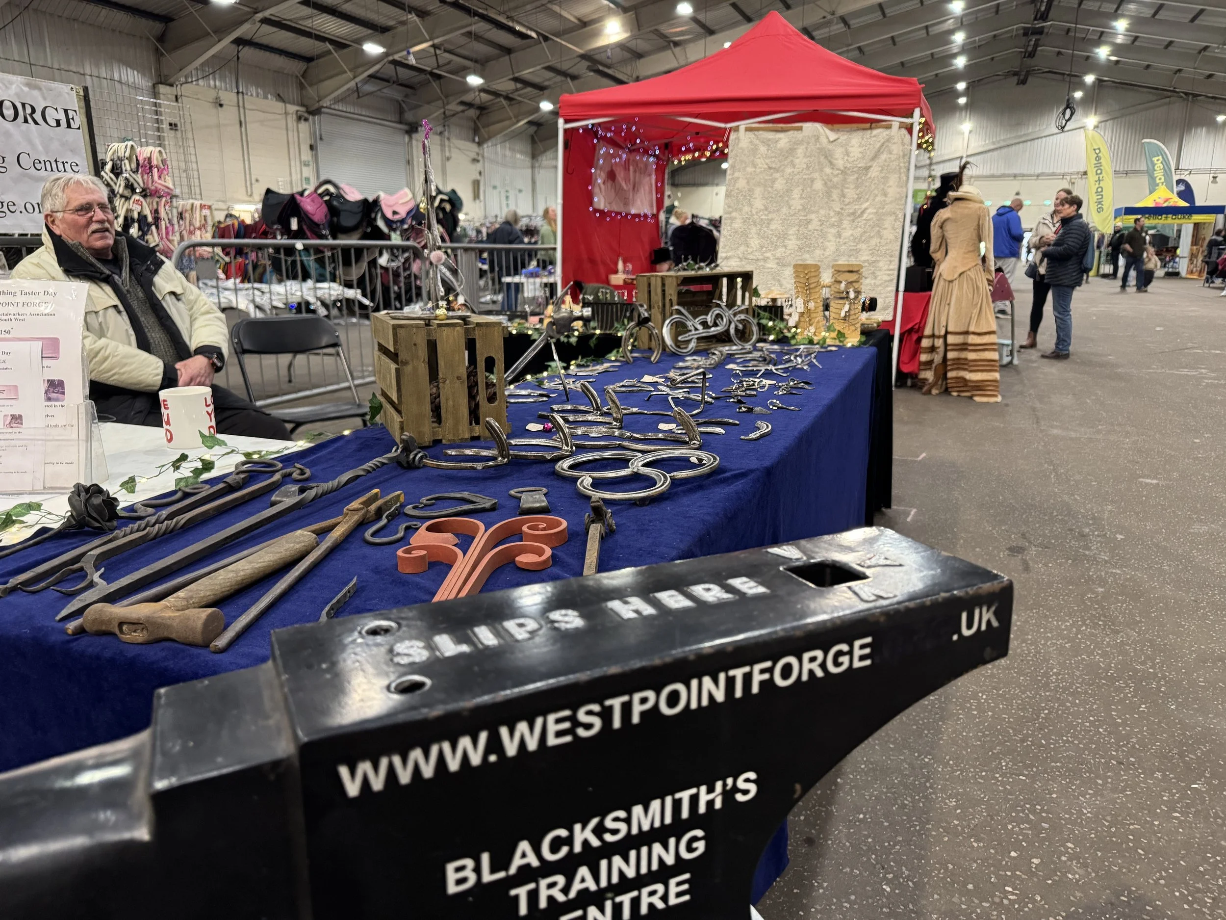 Forgers 4.jpeg