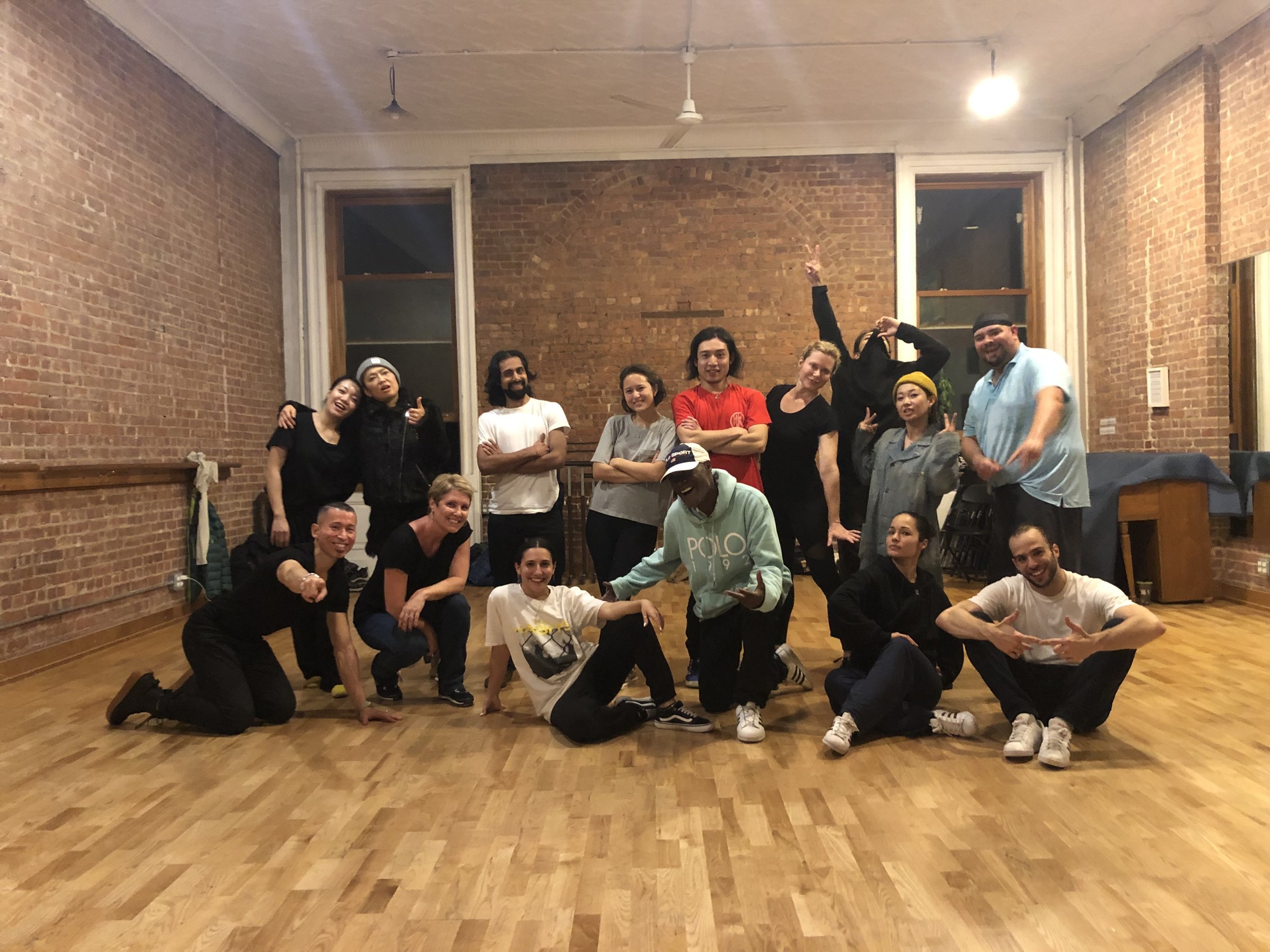 ASTC Hustle dance class participants