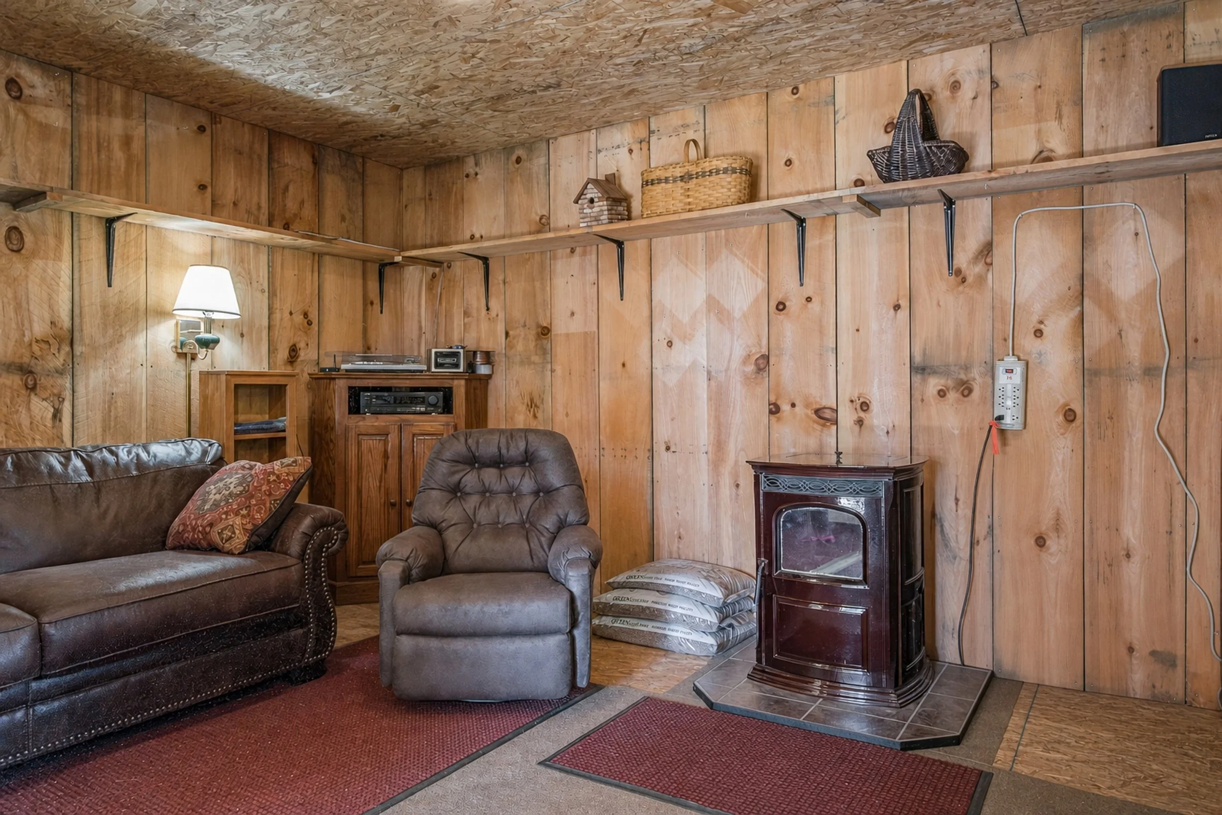 54_cabin declutter2.jpeg