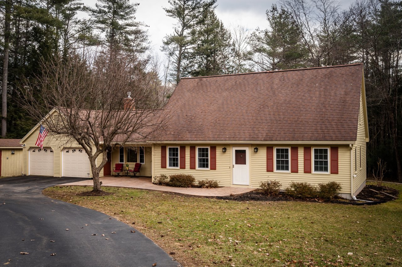 002-14QuarryDrive-SouthBerwick-ME-03908-SMALL.jpg