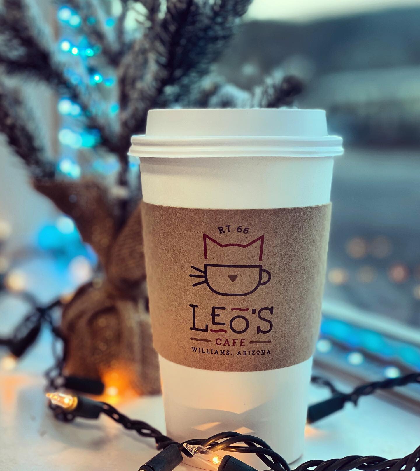 LIMITED TIME ONLY ✨Eggnog Lattes are back✨Enjoy it hot, iced, blended, or with chai. Yum! ☕️
.
.
#leoscafeaz #leoscafe #williams #route66 #grandcanyon #coffee #barista #williamsaz