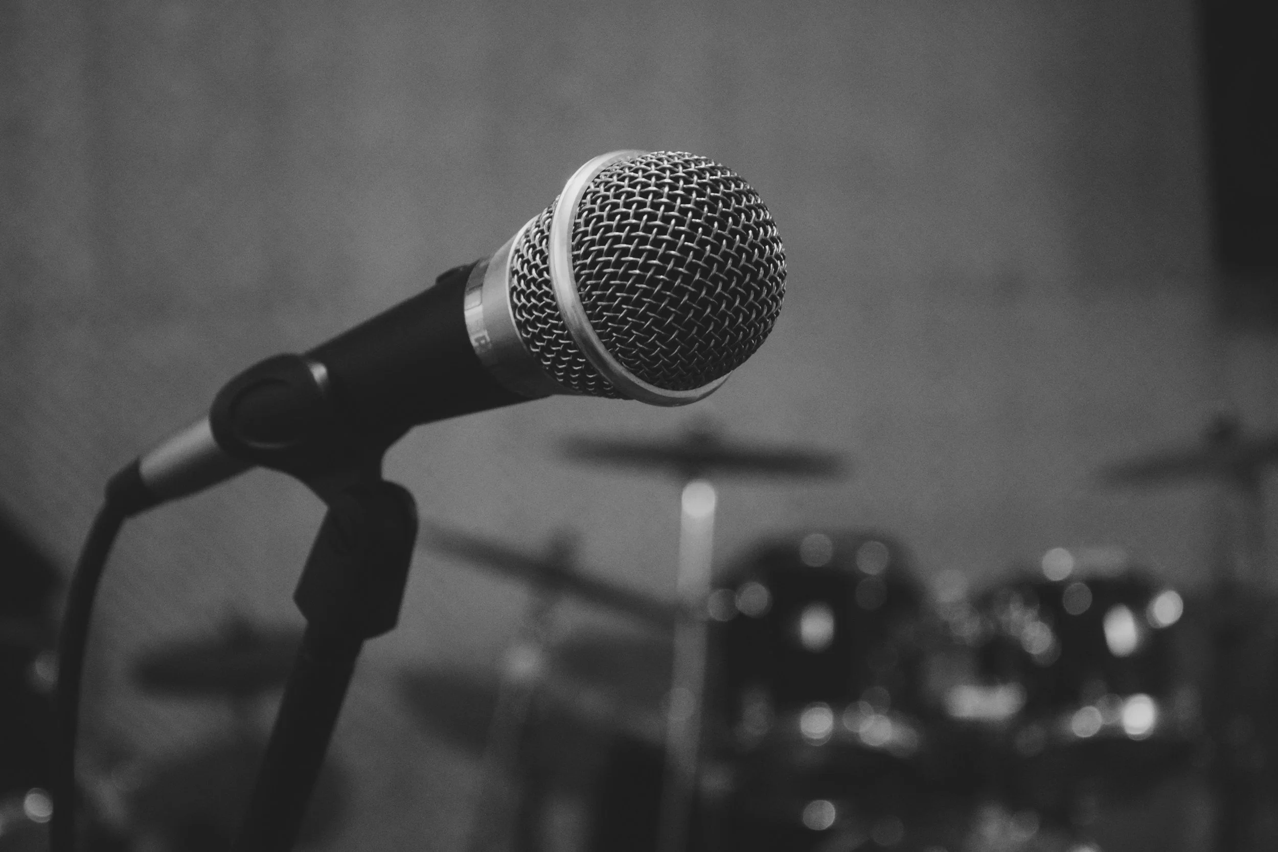 Open Mic Night at Snouts and Stouts
