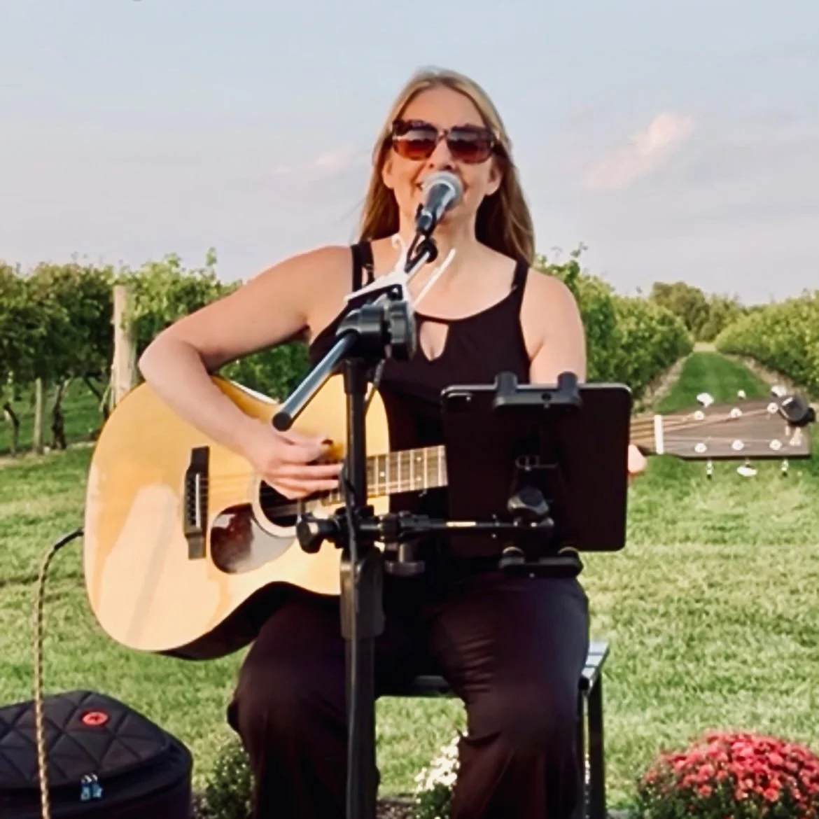 Saturday Live Music Series at Sharrott Winery 