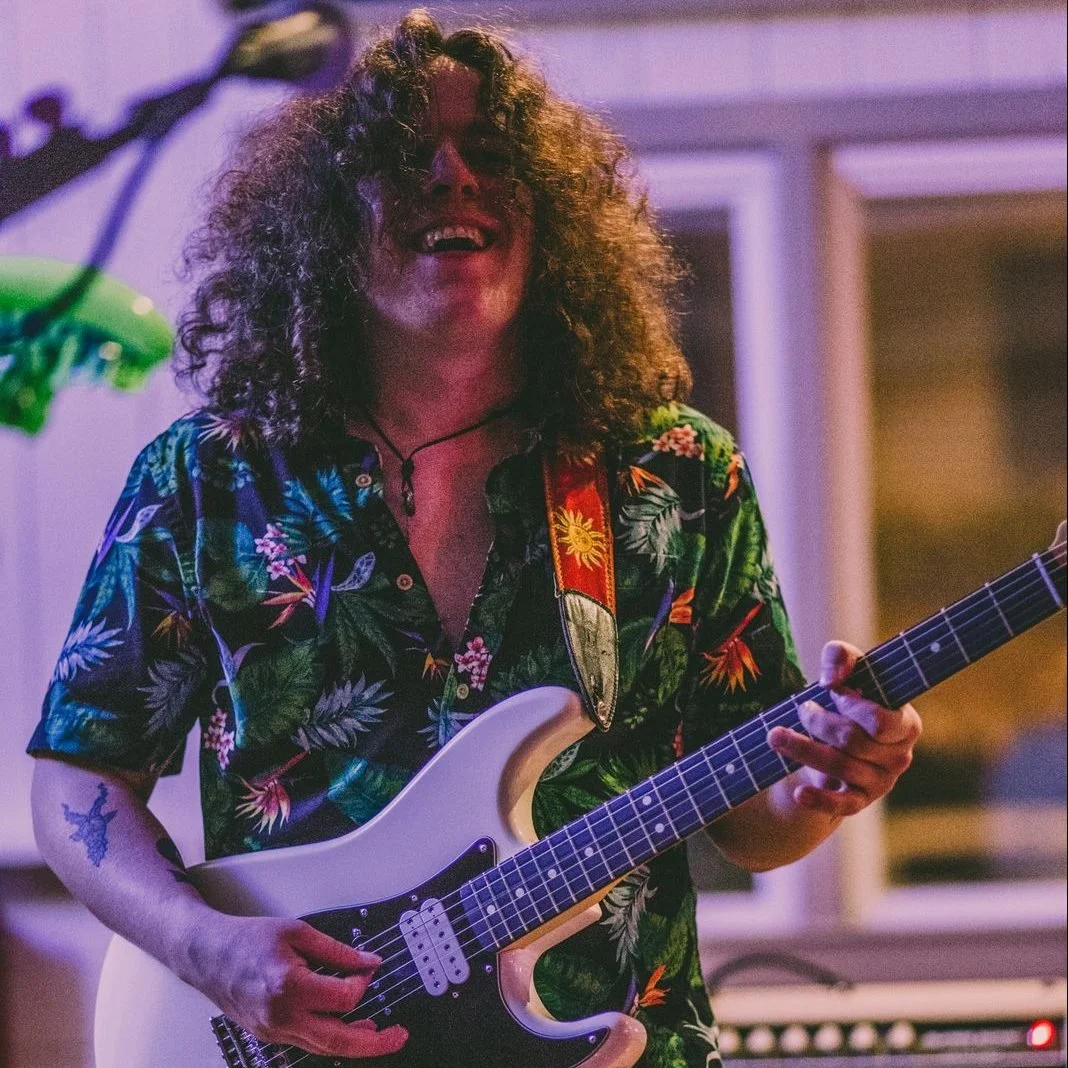 Sunday Afternoon Live Music Series at Sharrott Winery 