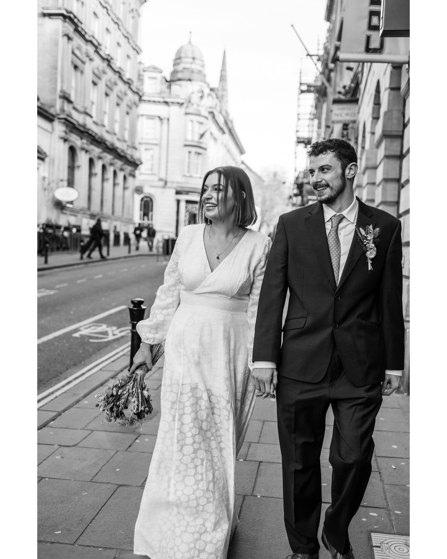 A cosy and chic winter wedding with Denise and Ben at @bristolcityweddings and @cosyclub_bristol 

Shot on a mix of film and digital
