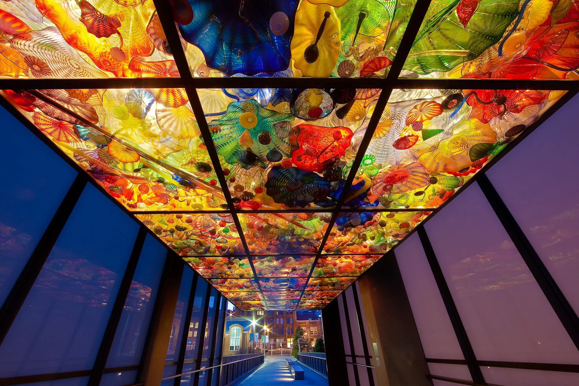 Museum of Glass Tour and Appetizers &amp; Drinks at the Museum Café