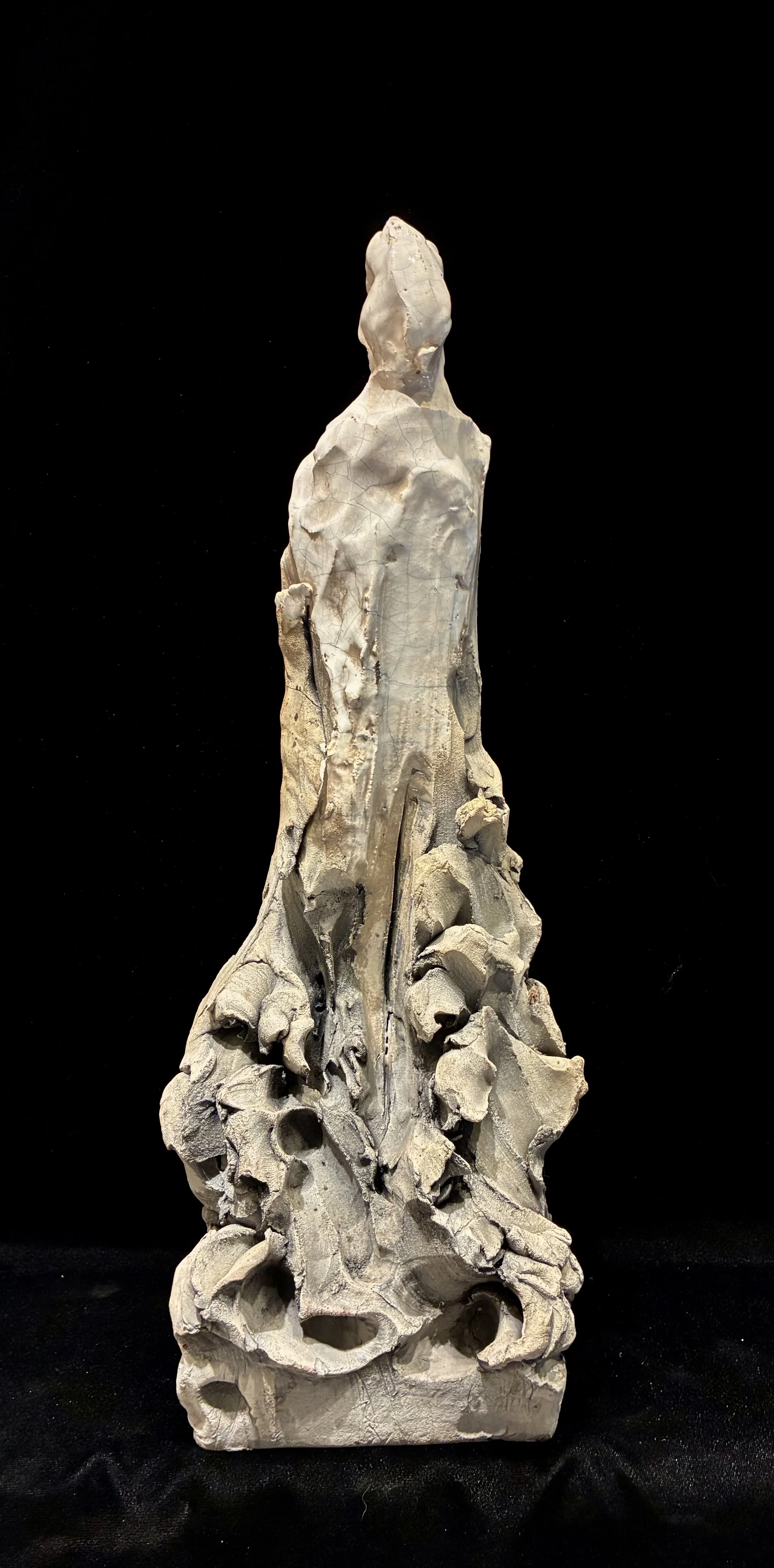 untitled, raku, 19 x 6 x 6“