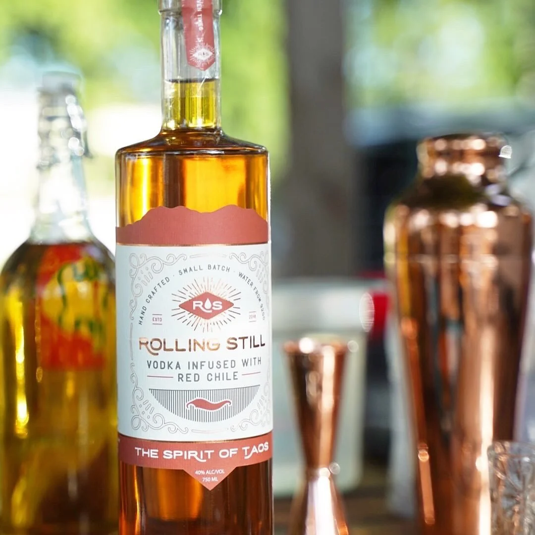 Red Chile Vodka turns simple pairings&mdash;fresh grapefruit, juicy raspberries, cool mint&mdash;into something untamed and unforgettable. Made for mesas, music and monsoon sunsets. 🌶️✨

#RollingStillVodka #ChimayoRedChile
#TaosMade #SouthwestSpice
