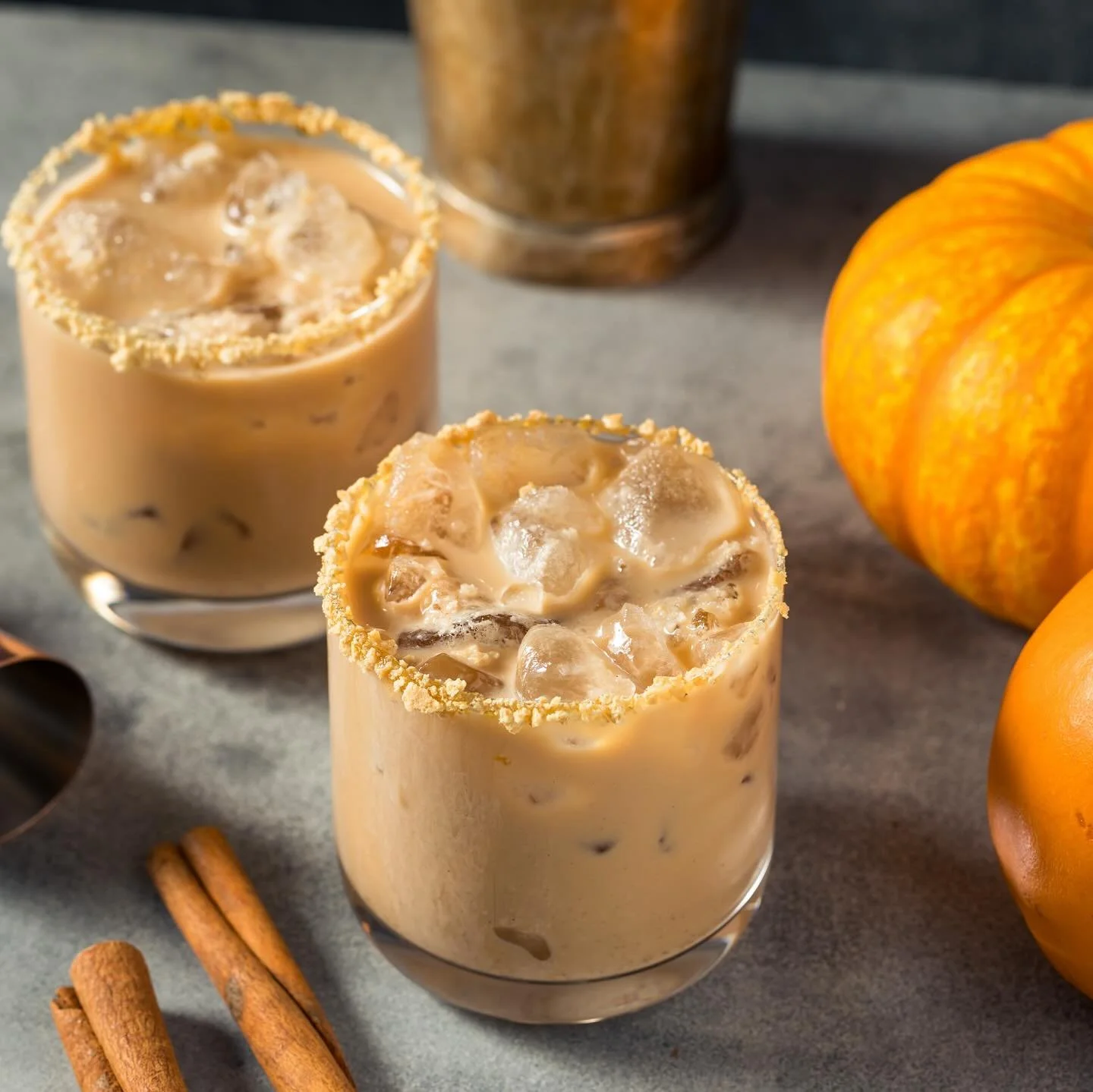 Chai Noon is our desert-dream fall comfort cocktail. Nutty, spicy, creamy and super easy to make at home. 🤎🍁
&zwnj;
Chai Noon
2 oz Rolling Still Pecan Vodka
&frac34; oz chai simple syrup*
1 oz half &amp; half
&zwnj;
Instructions
Rim the glass with 