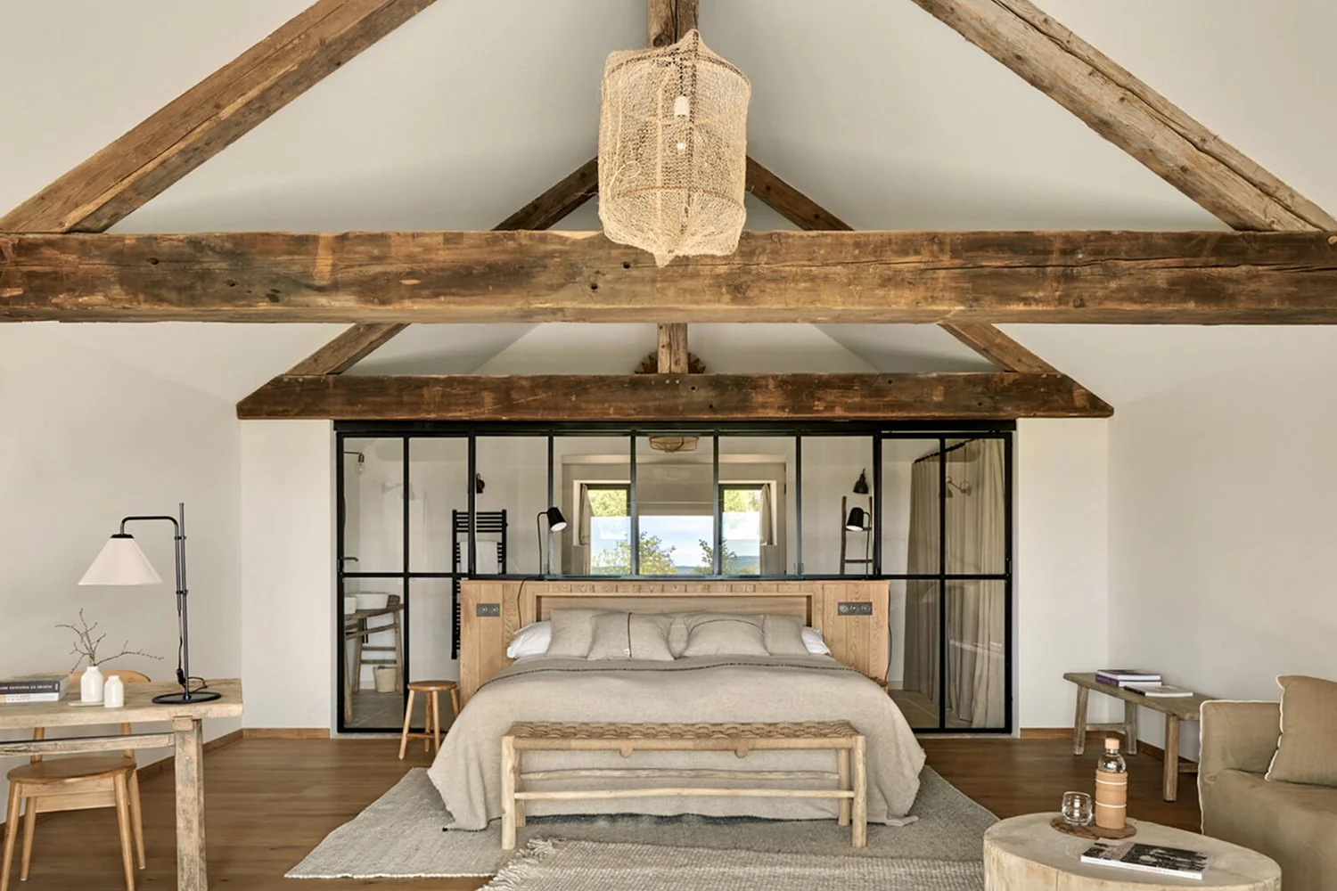 The Lodge at L'Esprit d'Almières, private accommodation for Casa Retreats France