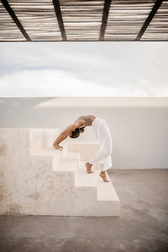 Lauren Coleman, founder and senior yoga teacher at Casa Retreats, leading a class
