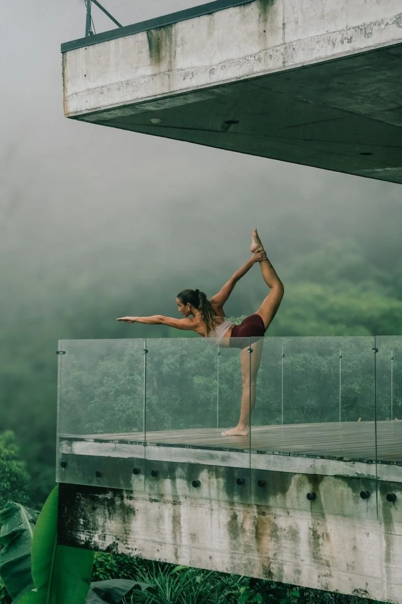 Poolside space for hands-on yoga workshops.