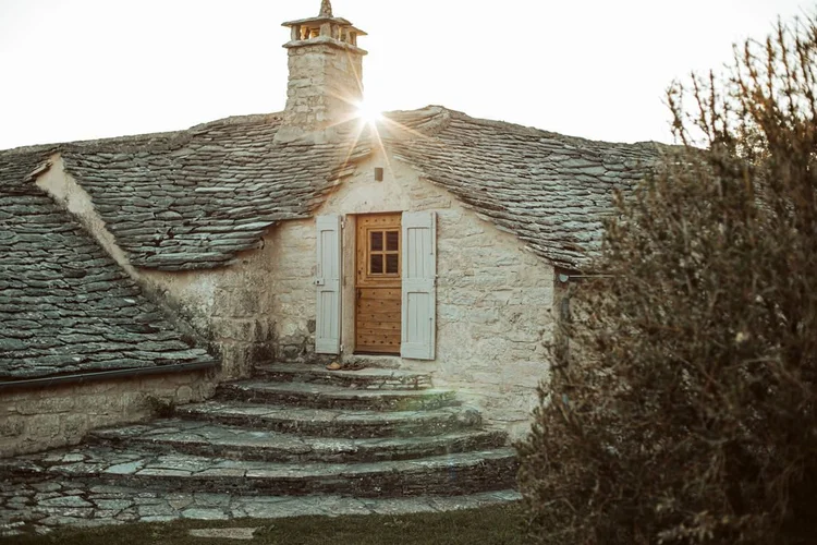 Restored stone accommodation at L'Esprit d'Almières in Aveyron
