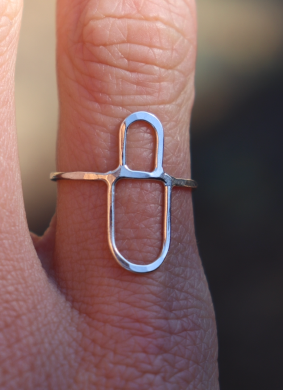 Reflected+Oval+Sterling+Silver+Band.png