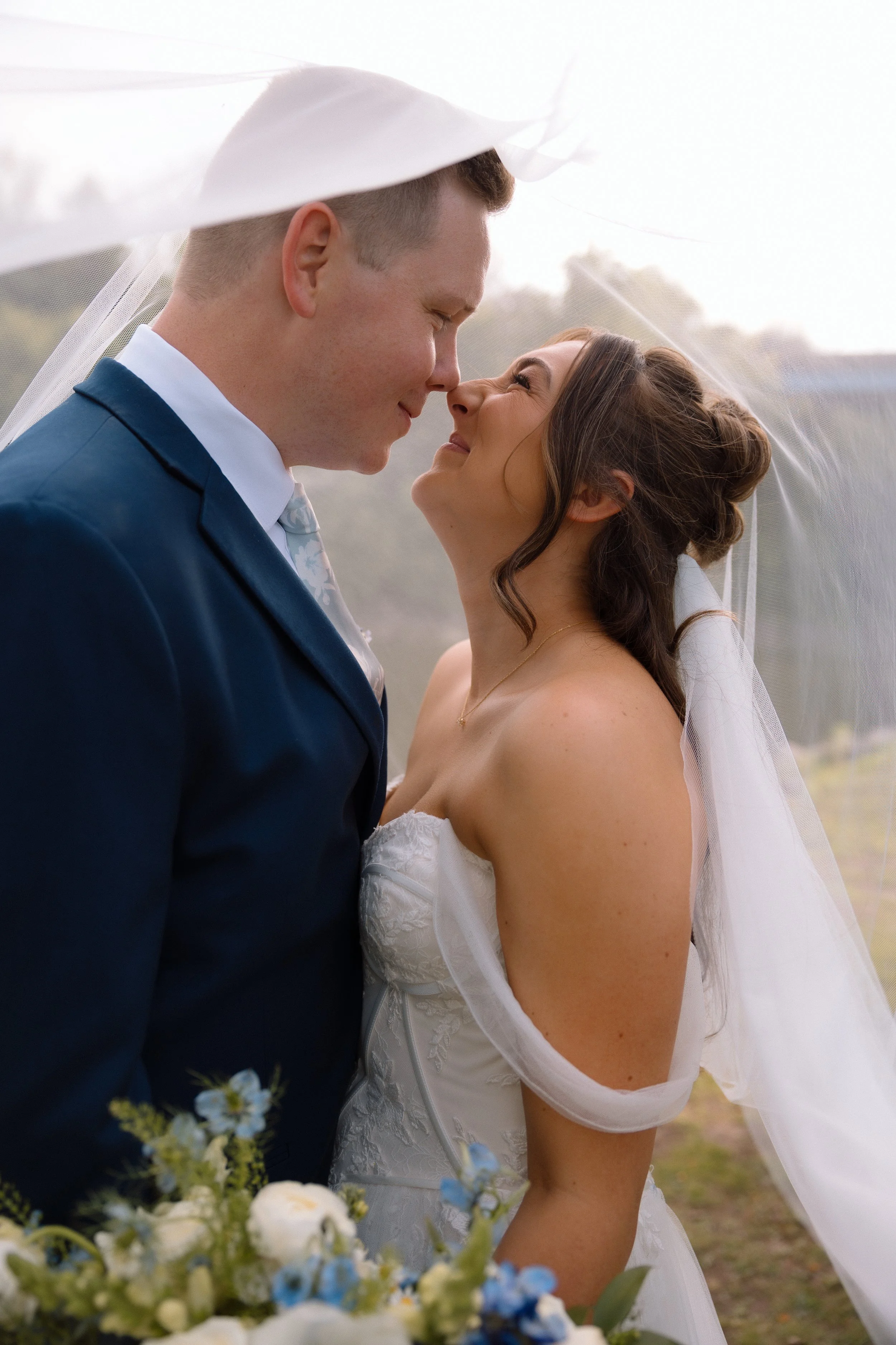 Couple- Drew and Sam West Edison Rivery Wedding Peyton Medick Photography-48.jpg