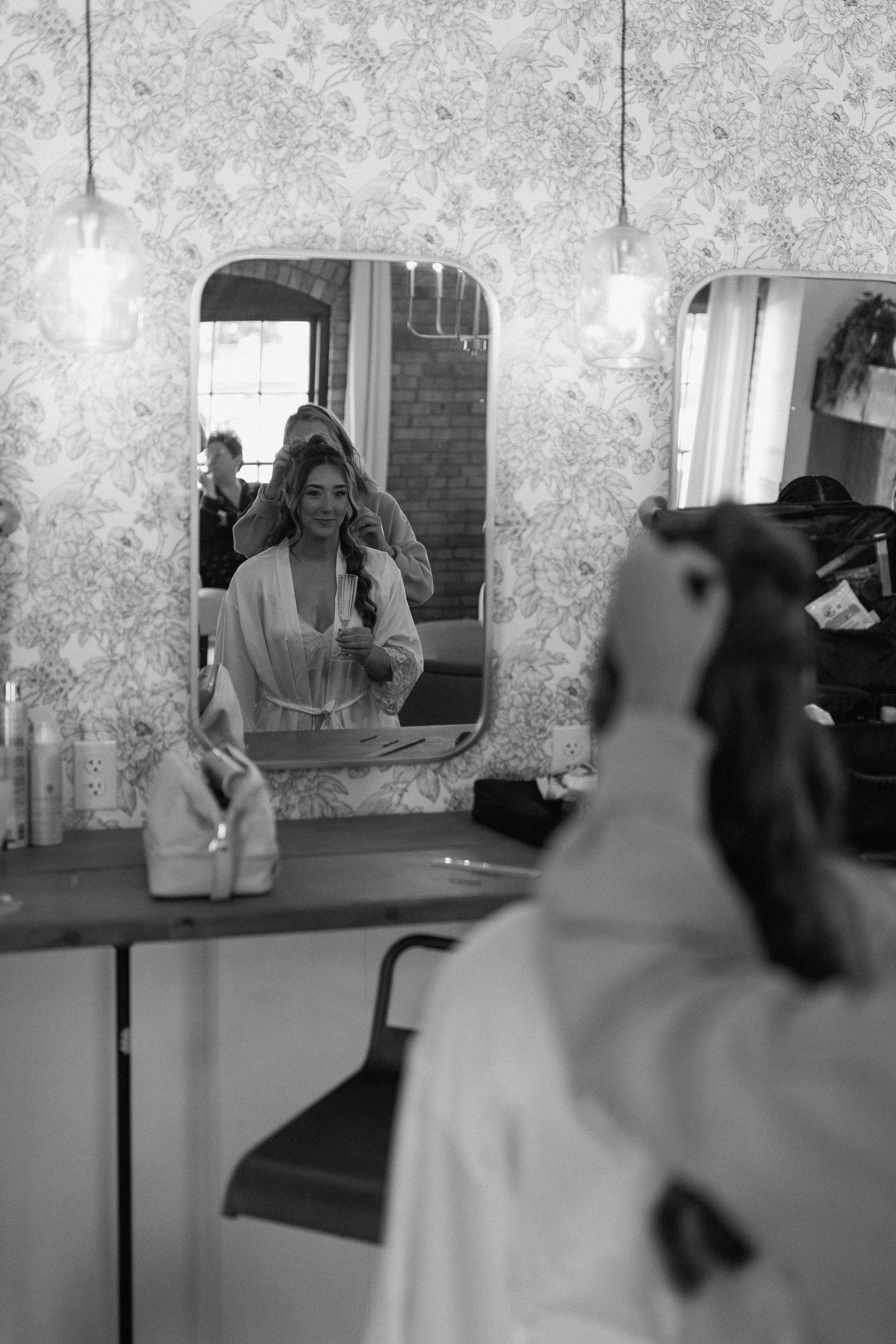 getting ready- Drew and Sam West Edison Rivery Wedding Peyton Medick Photography-19.jpg