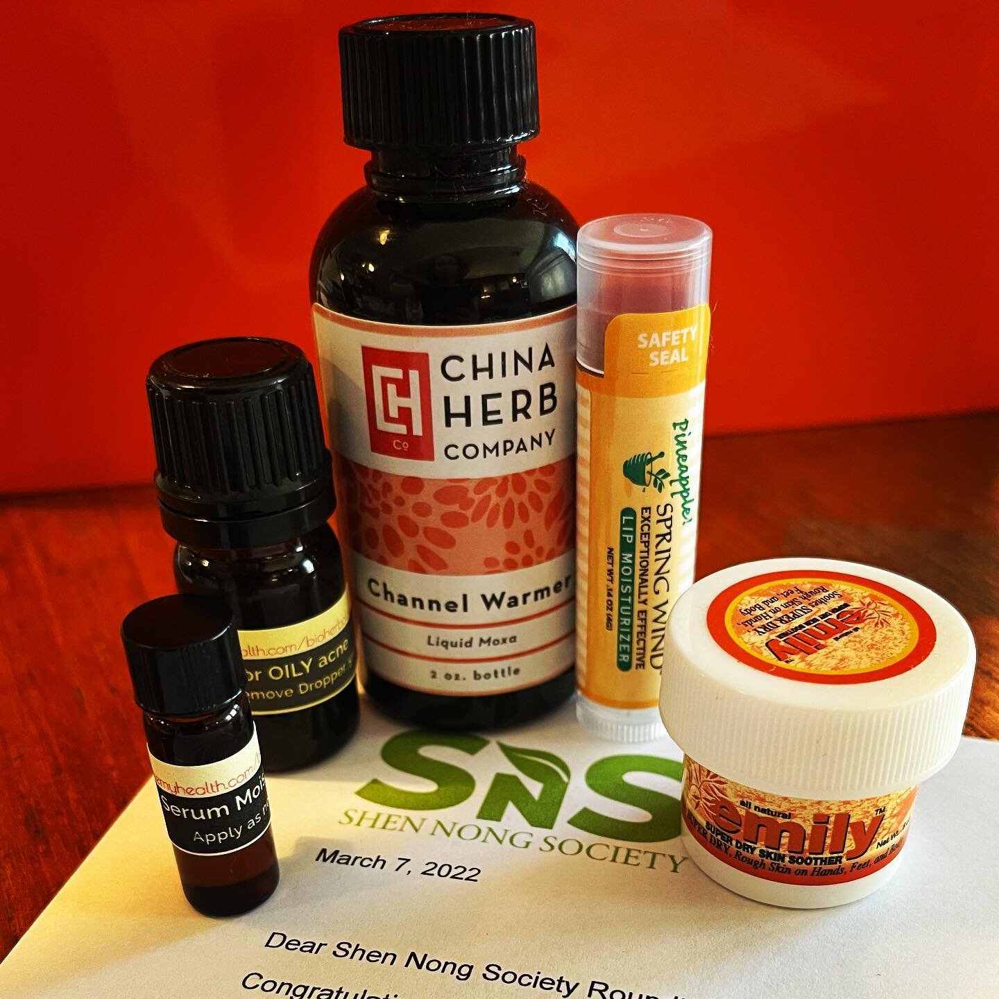 Thanks @shennongsociety for these herbal goodies. Looking forward to the roundtable tomorrow! BRB, gonna go schmear myself with some samples. #herbalmedicine #juniperwellness #acupuncture #herbalhealing