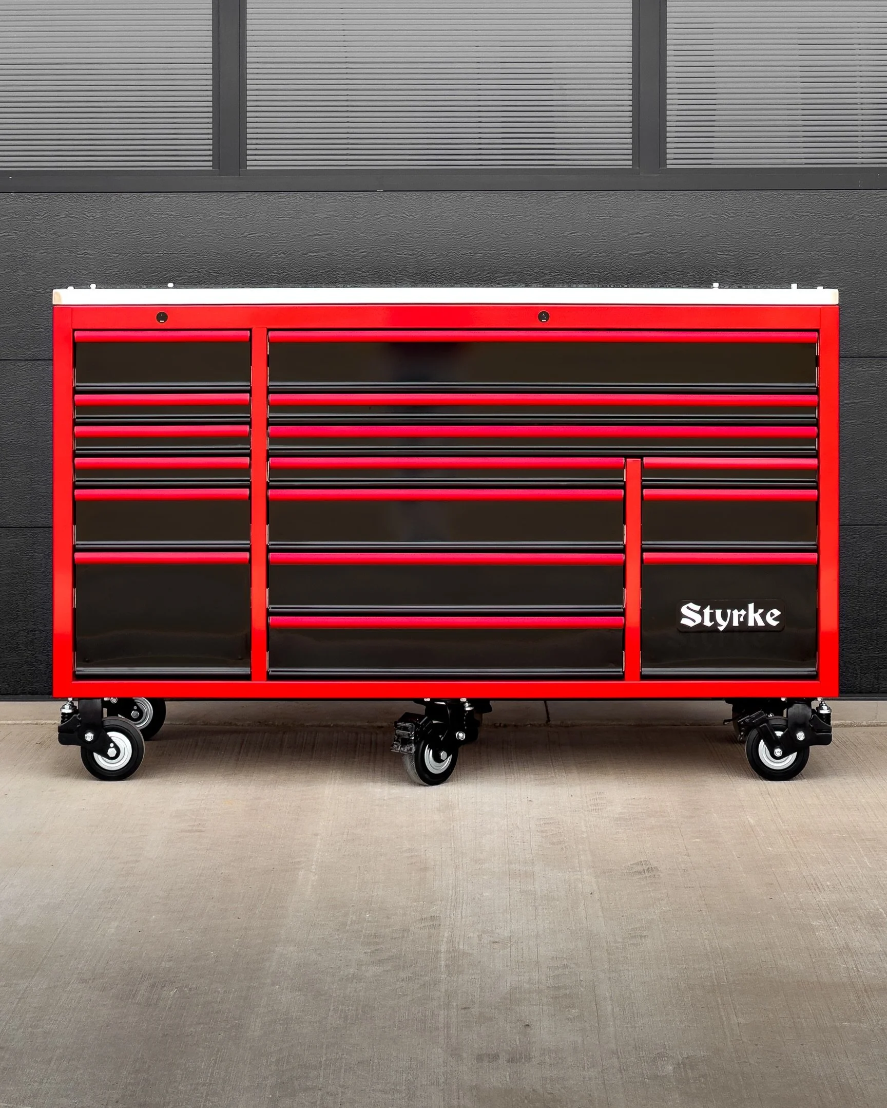 Somebody let the dark side know their tool chest is ready ⚔️

#Styrke #StyrkeIndustries #DarkSide #ToolChest #BuyCanadian