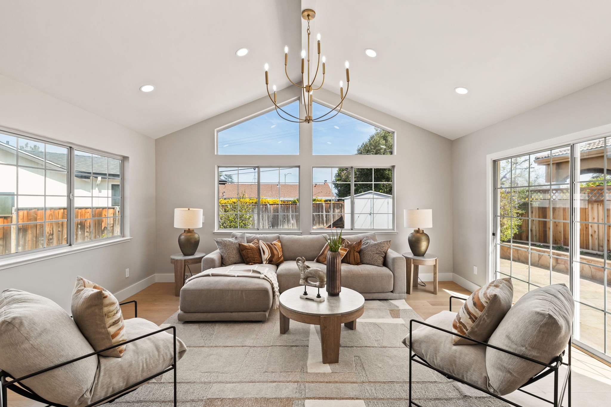 From Renovation to Sale: How QR Codes Keep Your Project on Track and Market-Ready