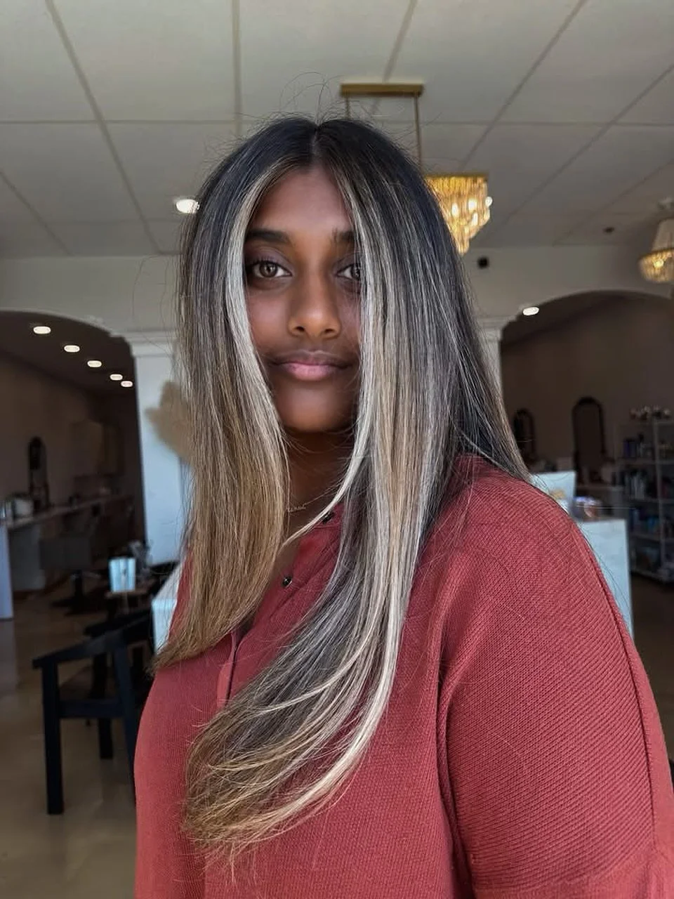 The most gorgeous blonde balayage on naturally dark hair ☺️

Hair by Payton @_bypayton 

Lightening dark hair can take 2-3 sessions and depends on factors like:

Starting point &ndash; how dark or how previously colored the hair is.

Desired result &
