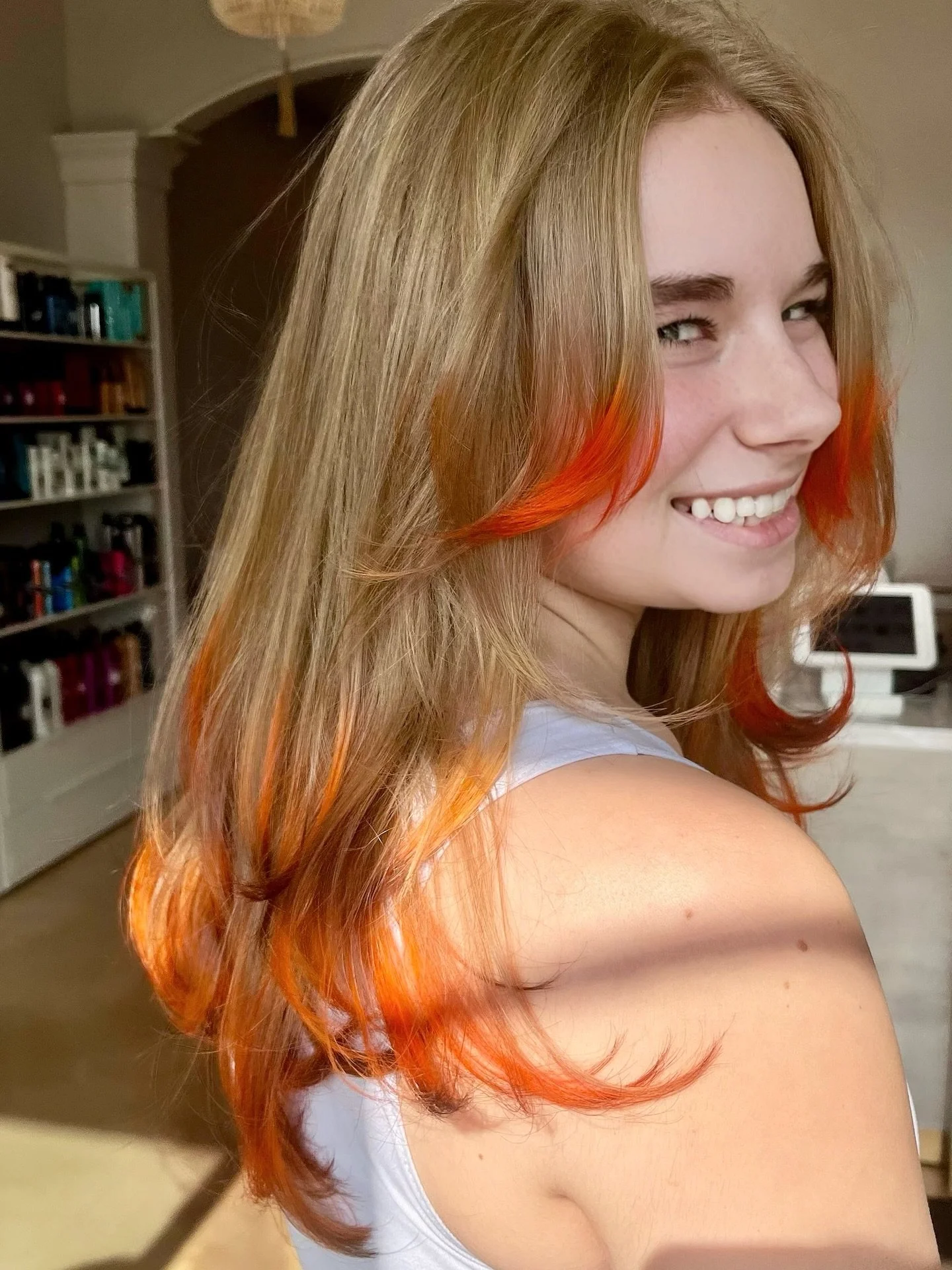 Spooky orange tips for Halloween πβ¨
Hair by Madison @maddbeautiez 
Halloween party coming up? We’d love to do your hair for it π«ΆπΌ 
Call us or visit district308.com/book