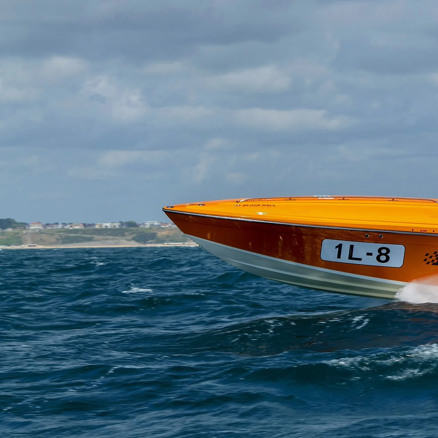 Black Ball Racing flying past @ukopra_official Poole Bay 100
Captured with @lumix S1R. Thanks to Jason from @kmo_marine for excellent camera boat skills.