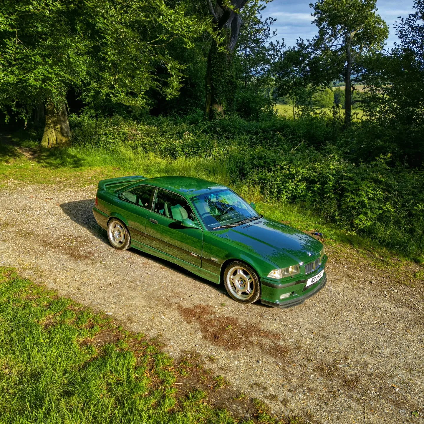 A very rare catch 📸. The 1995  E36 M3 GT
Find out how Scott met his hero.
https://youtu.be/B5em3mi8RE4?si=6oKi3UVnm29goosI
#bmwe36m3gt #m3gt #bmwe36 #bmwgt #50years3series
