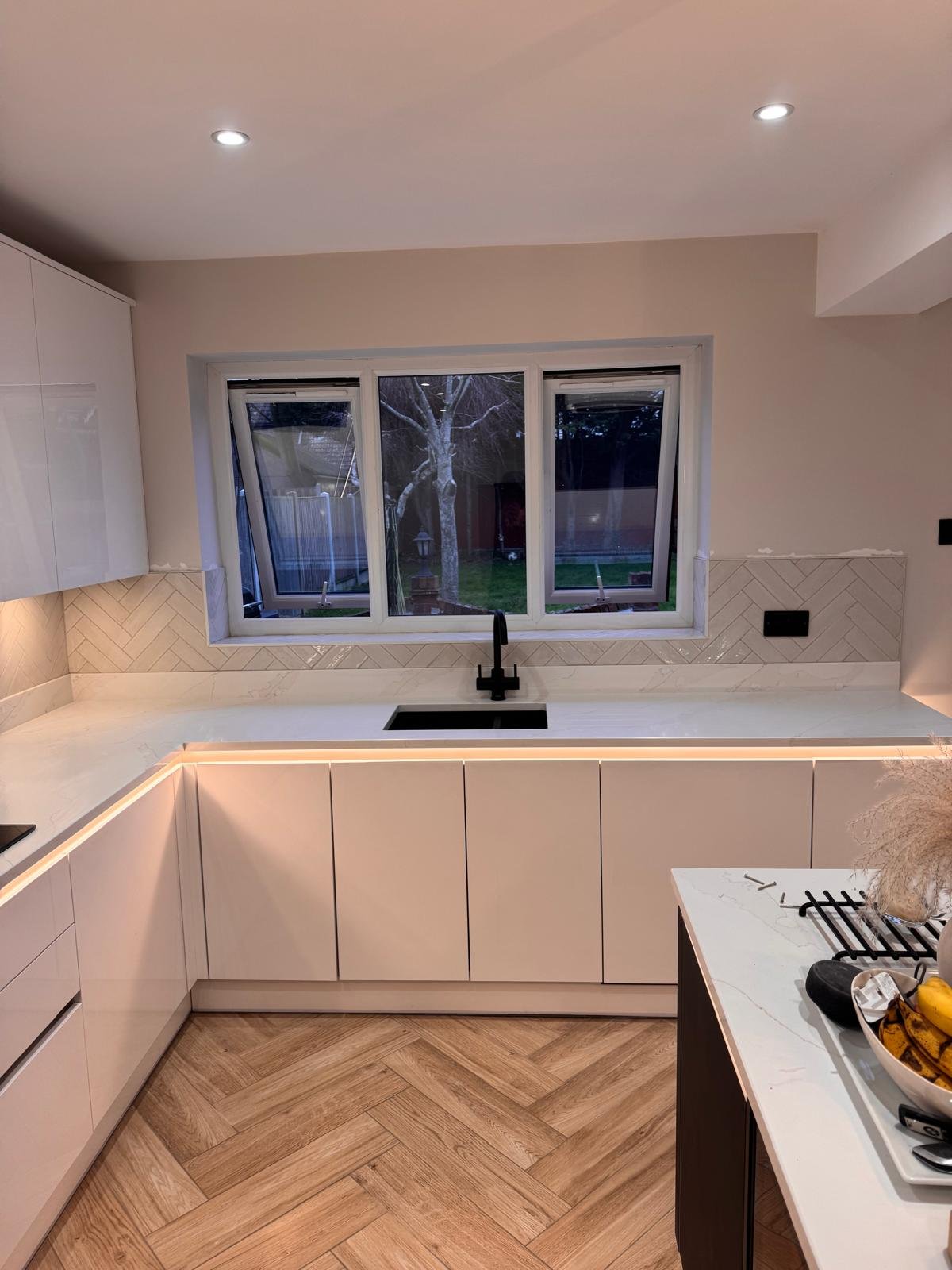Wood Effect Floor Tiling and Splashback