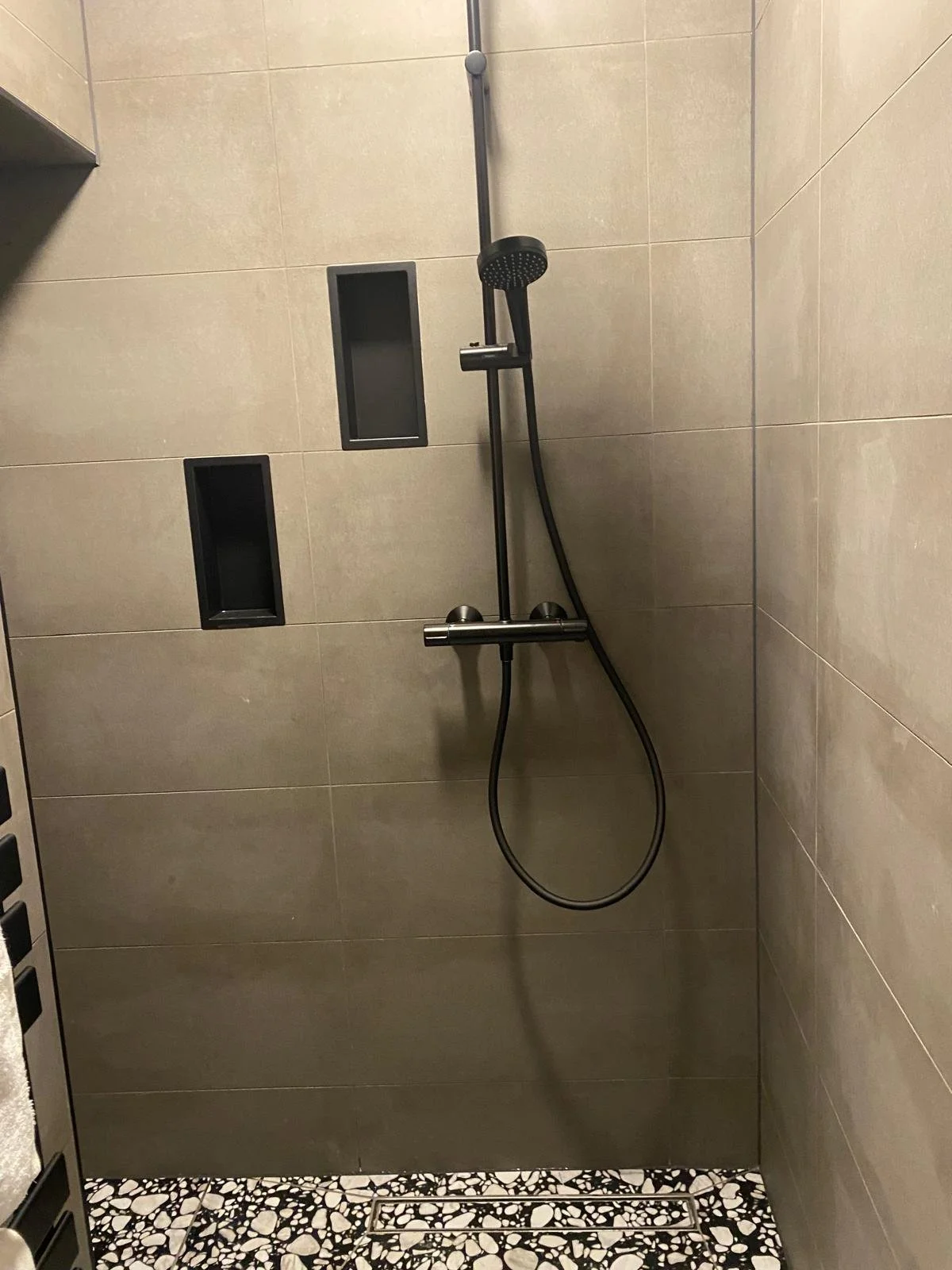 Shower Tiling
