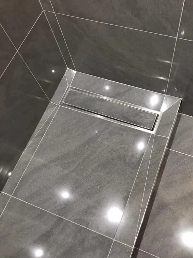 Wet Tray Tiling