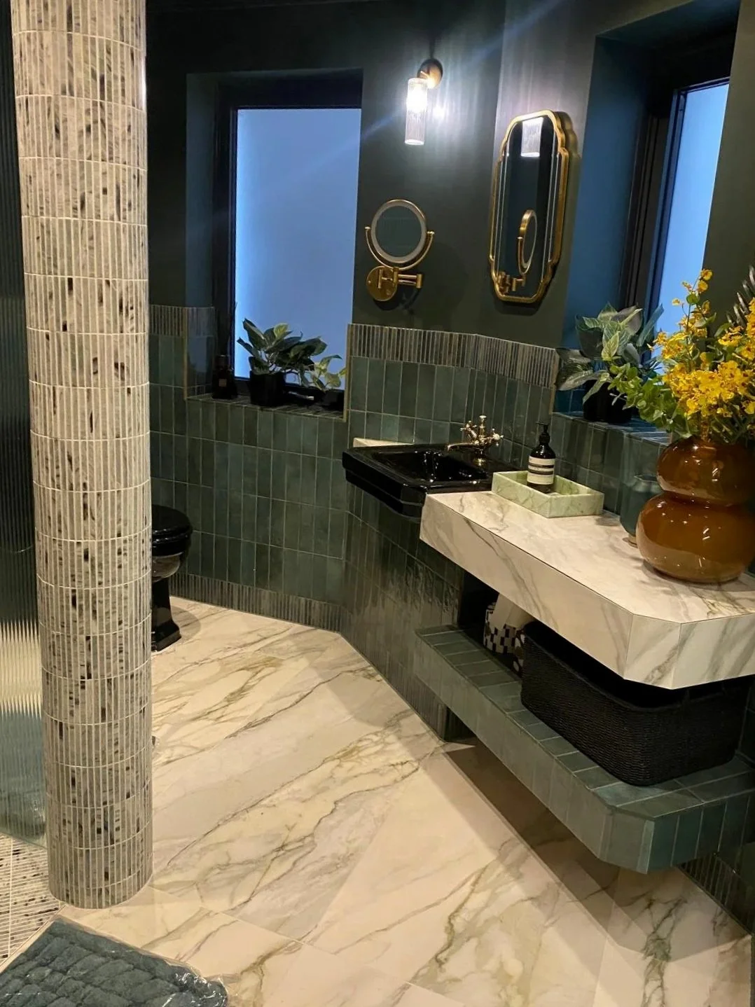 Mosaic Tiling And Floor Tiling