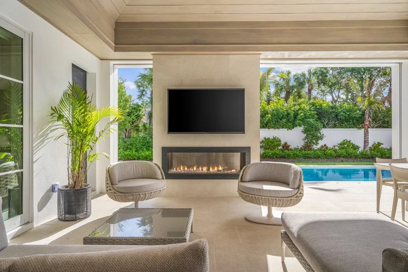 890 Seaward Drive-19.jpg
