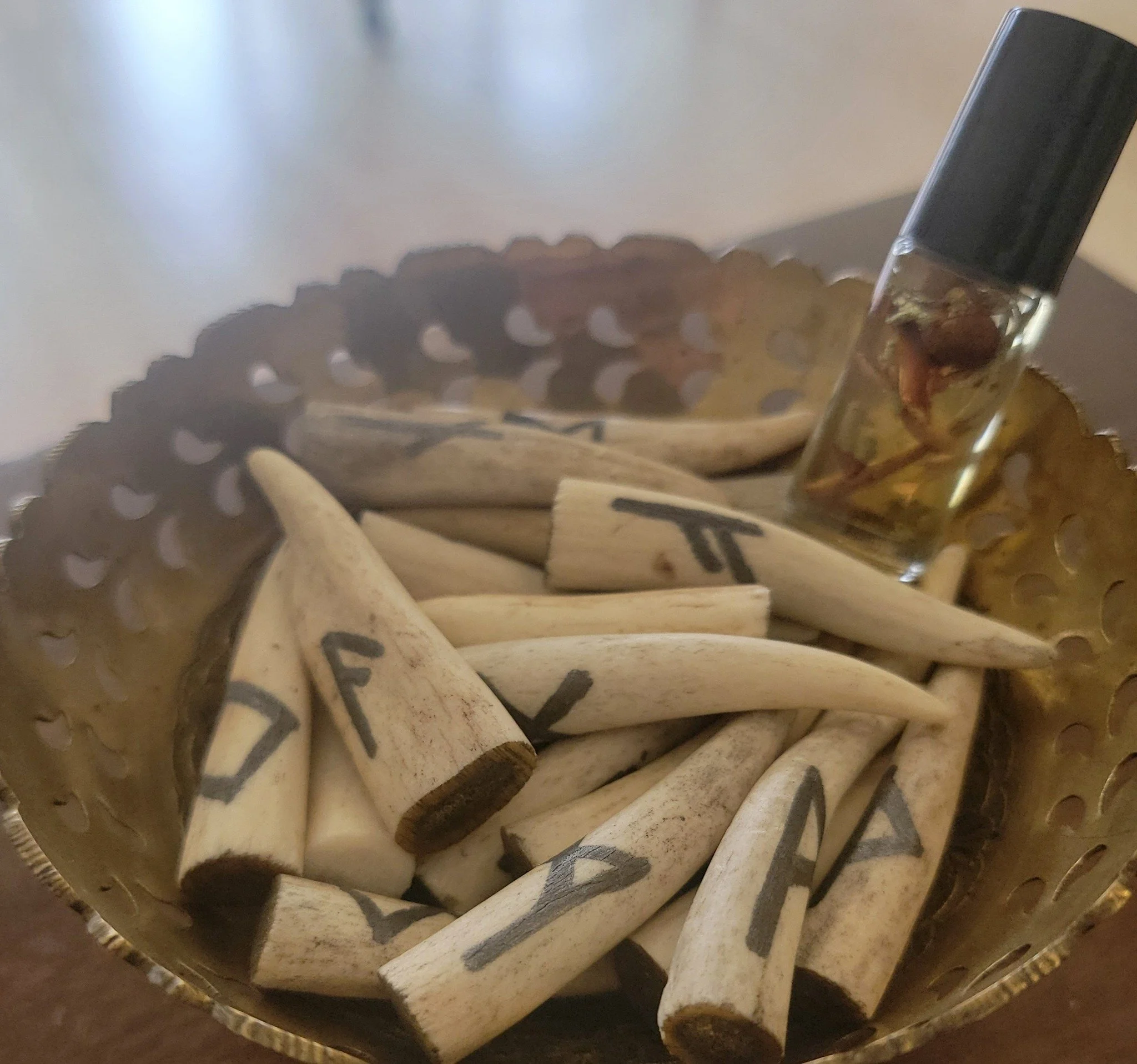 SACRED DEER RUNE SET