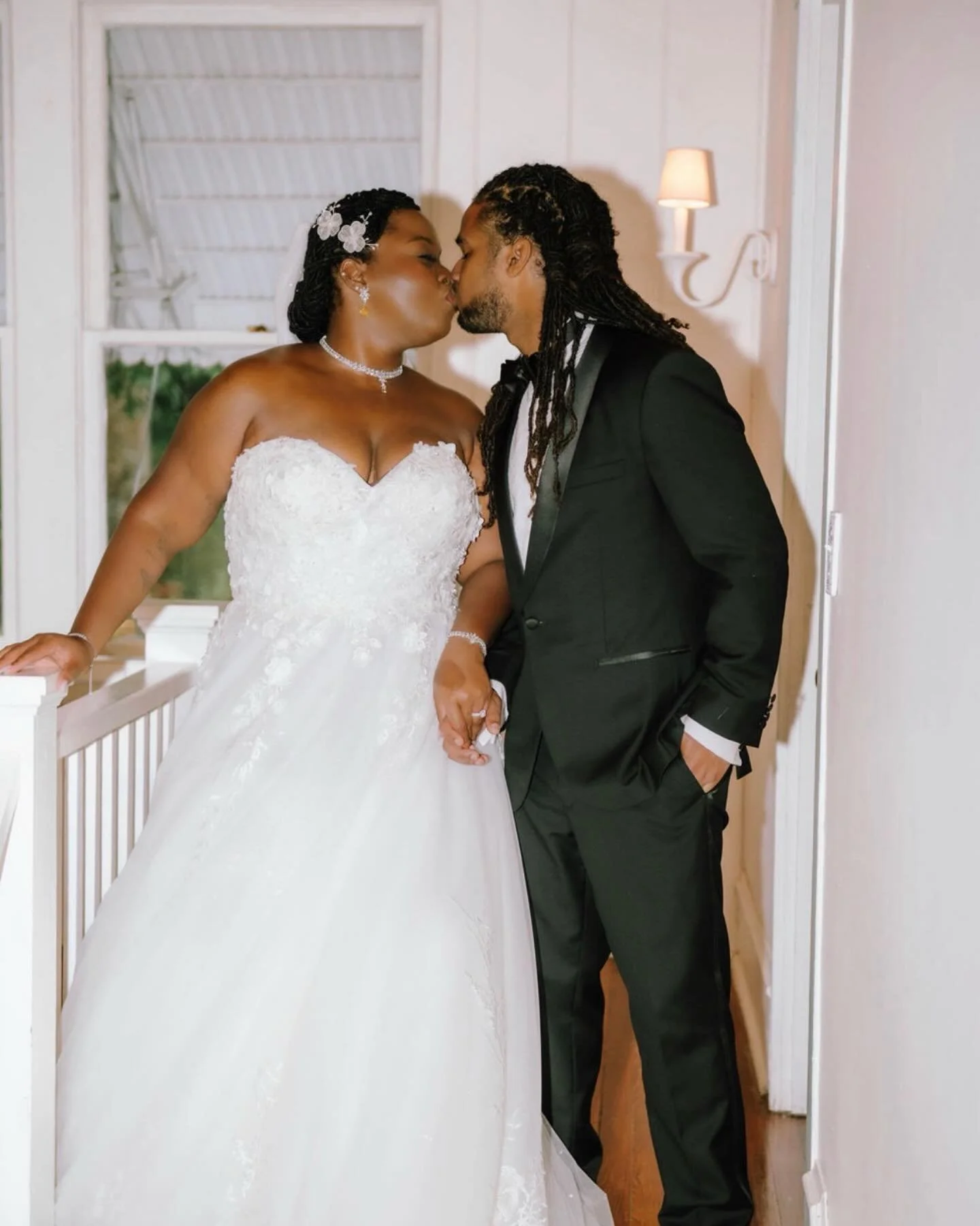 Georgianna + Daniel 💛

&bull;
&bull;
&bull;
Wedding Planner: @brown_e_events 
Photographer: @nicolegracephoto 
Venue: @historicpalmlodge