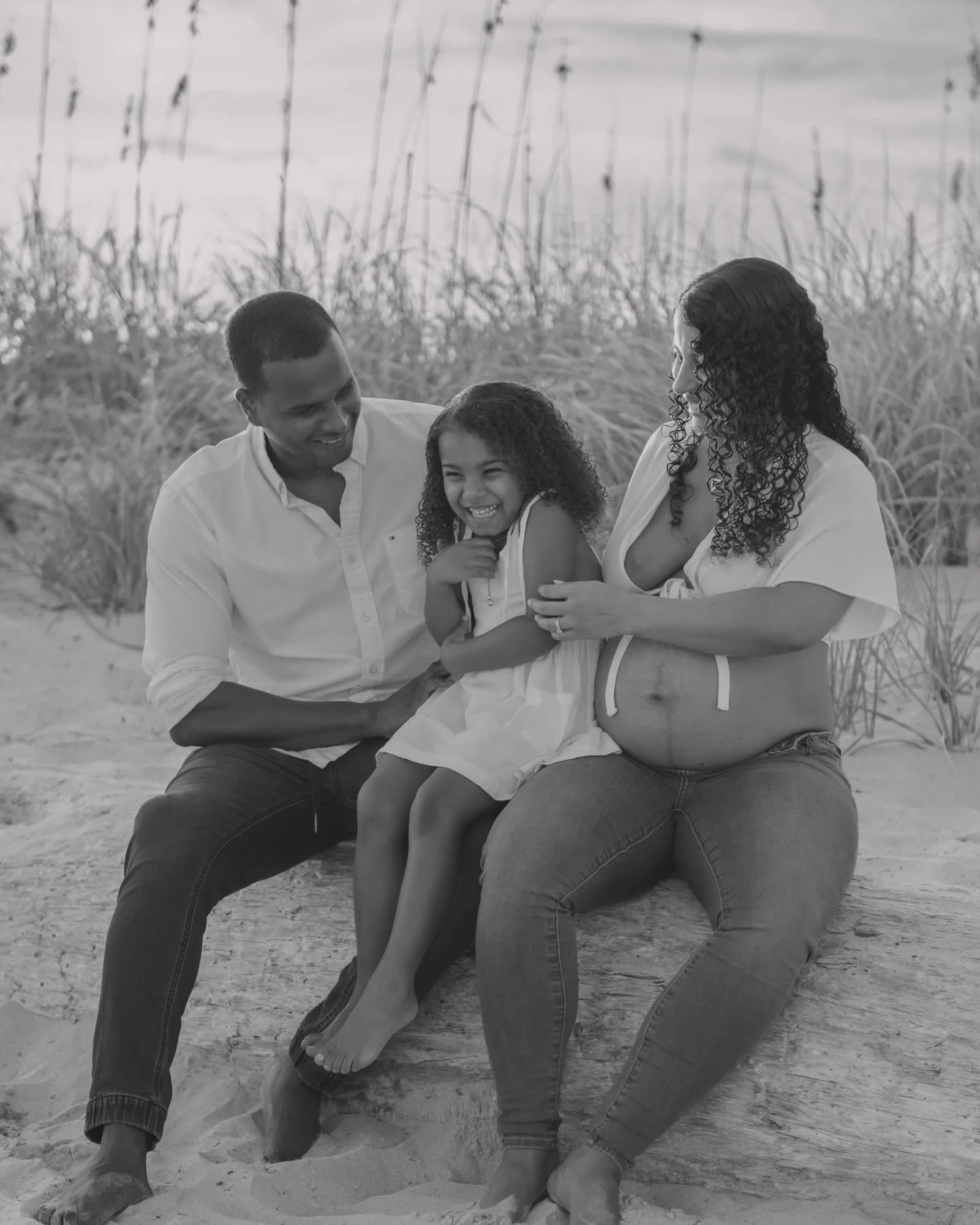 Growing love, sandy toes, and the sweetest season of all 🤍✨ @msparis11 
&bull;
&bull;
&bull;
#GrowingFamily #MaternityMoments #maternityphotoshoot #BeachMaternity #nicolegracephtography