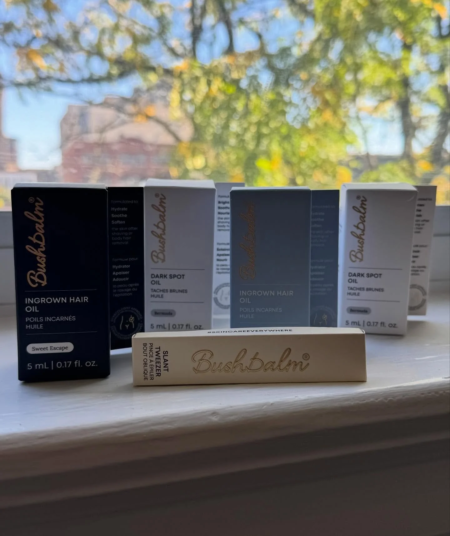 🎉 🥁 Today&rsquo;s the big day! I&rsquo;m picking the lucky winners from all my September Brazilian wax babes. Who&rsquo;s ready to see if it&rsquo;s YOU? 🍑✨

🥇1st place Ingrown Hair Oil of your choice with a pair of slanted tweezers!
🏅2-4th plac