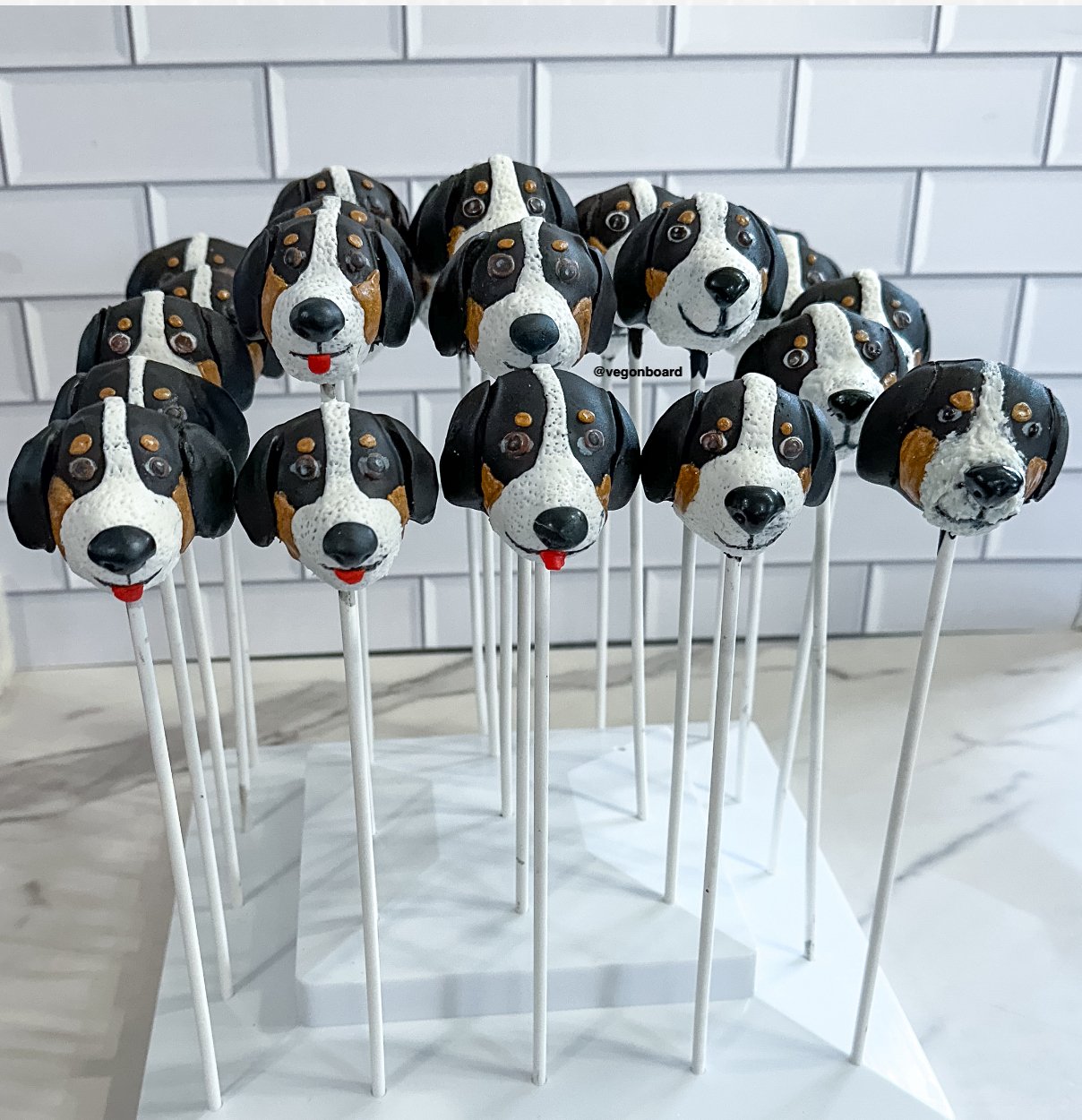 dog-shaped-cakepops-vegan-veg-on-board.jpg