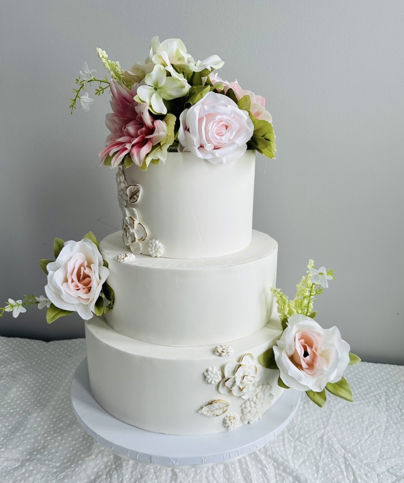 floral-vegan-three-tier-wedding-cake.jpg